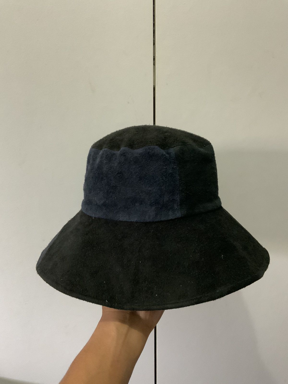 Genuine Leather Suade Leather Bucket Hat Size ONE SIZE - 2 Thumbnail