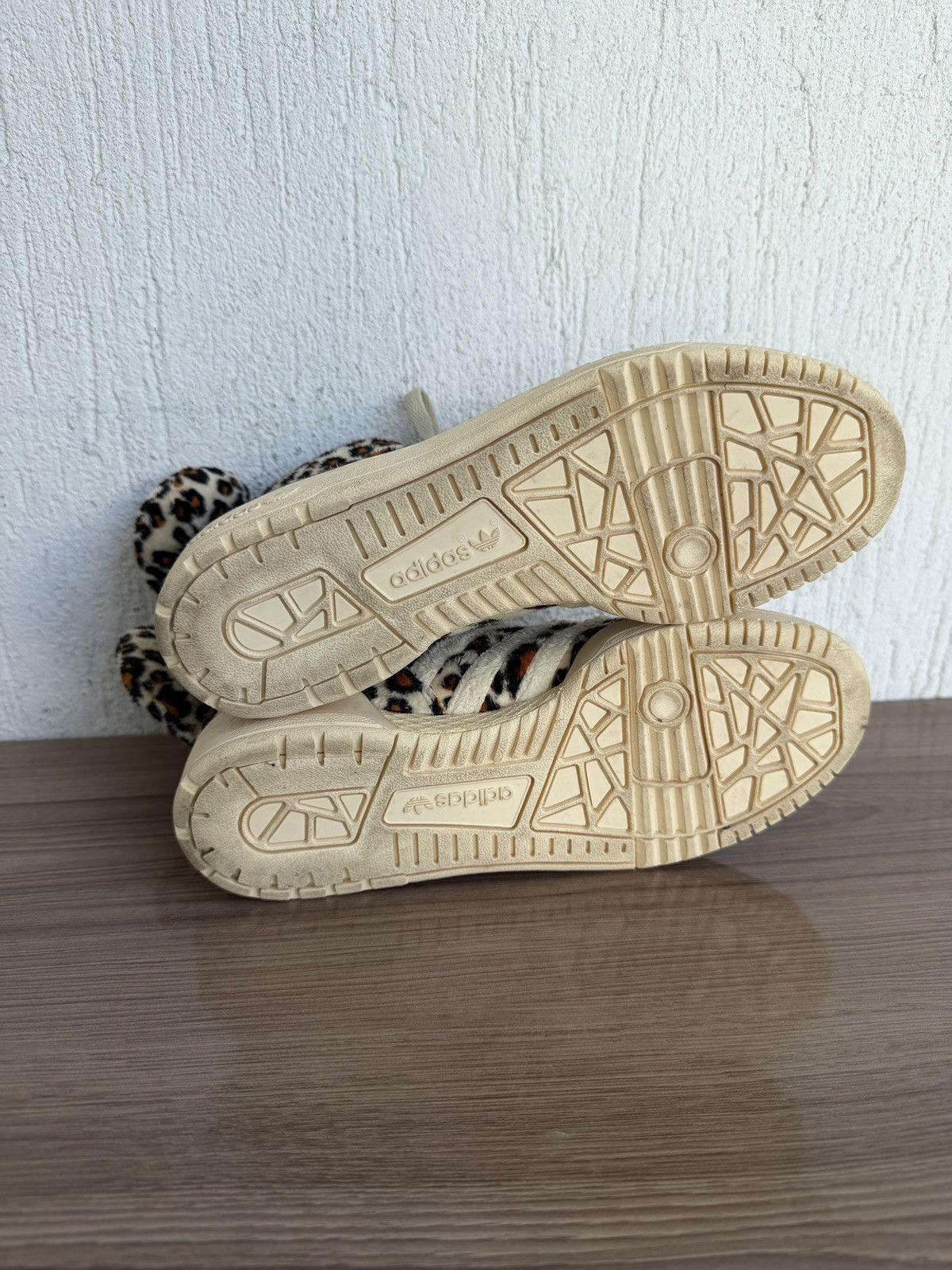 Jeremy Scott Js leopard tail sneaker Size US 6 / IT 36 - 22 Thumbnail