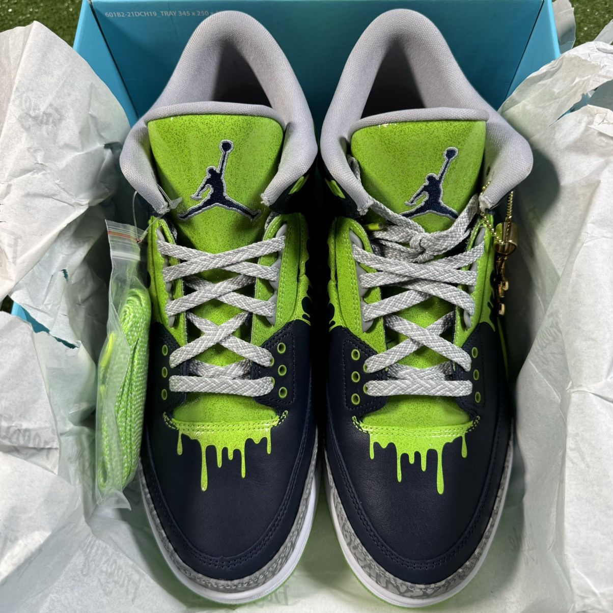 Jordan Brand Air Jordan 3 Retro Doernbecher (2023) Size US 10.5 / EU 43-44 - 4 Thumbnail