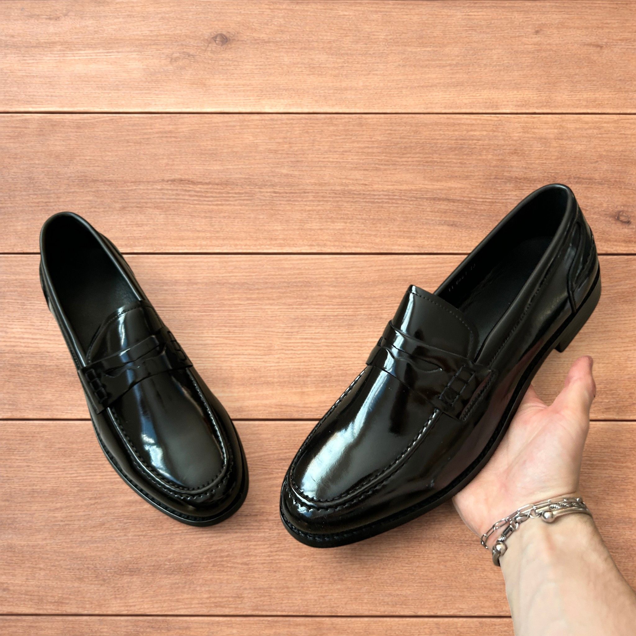 Japanese Brand Lovely faux leather penny dress loafers shoes in black. Size US 11 / EU 44 - 2 Thumbnail