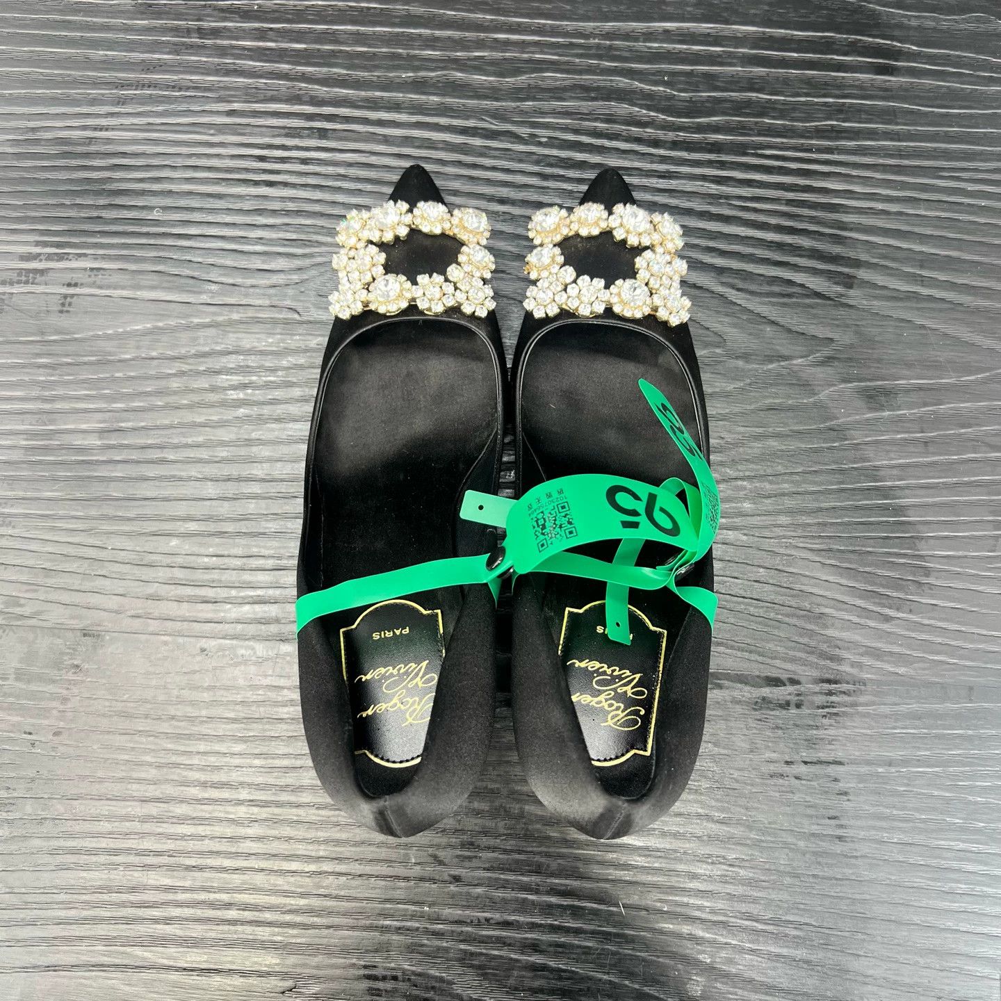 Roger Vivier RV Black Suede Crystal Heels Size 36 Celebrity Style Size US 5 / IT 35 - 5 Thumbnail