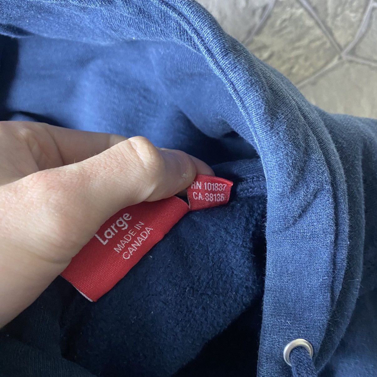 Supreme Supreme hoodie big logo streetwear L Size US L / EU 52-54 / 3 - 8 Thumbnail