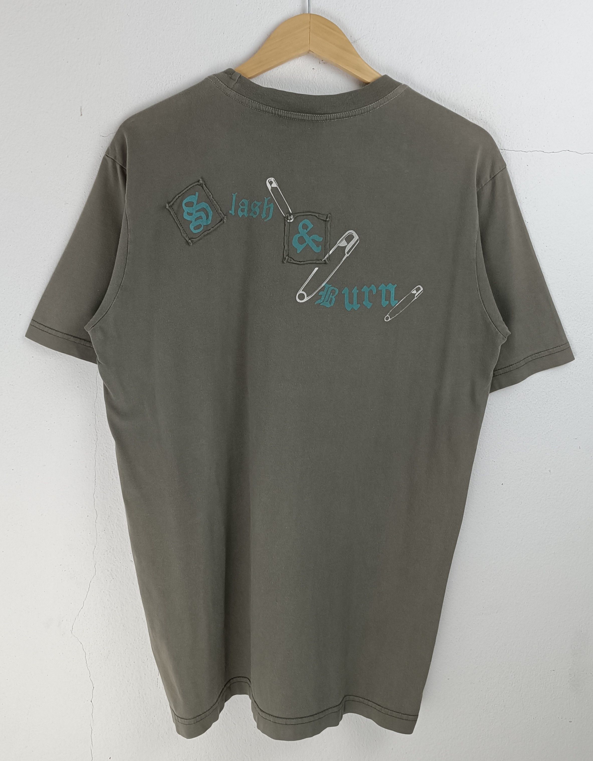 Diesel THRASHED FADED VINTAGE Y2K DIESEL X FUJI ROCK FEST PUNK TEE Size US L / EU 52-54 / 3 - 4 Thumbnail