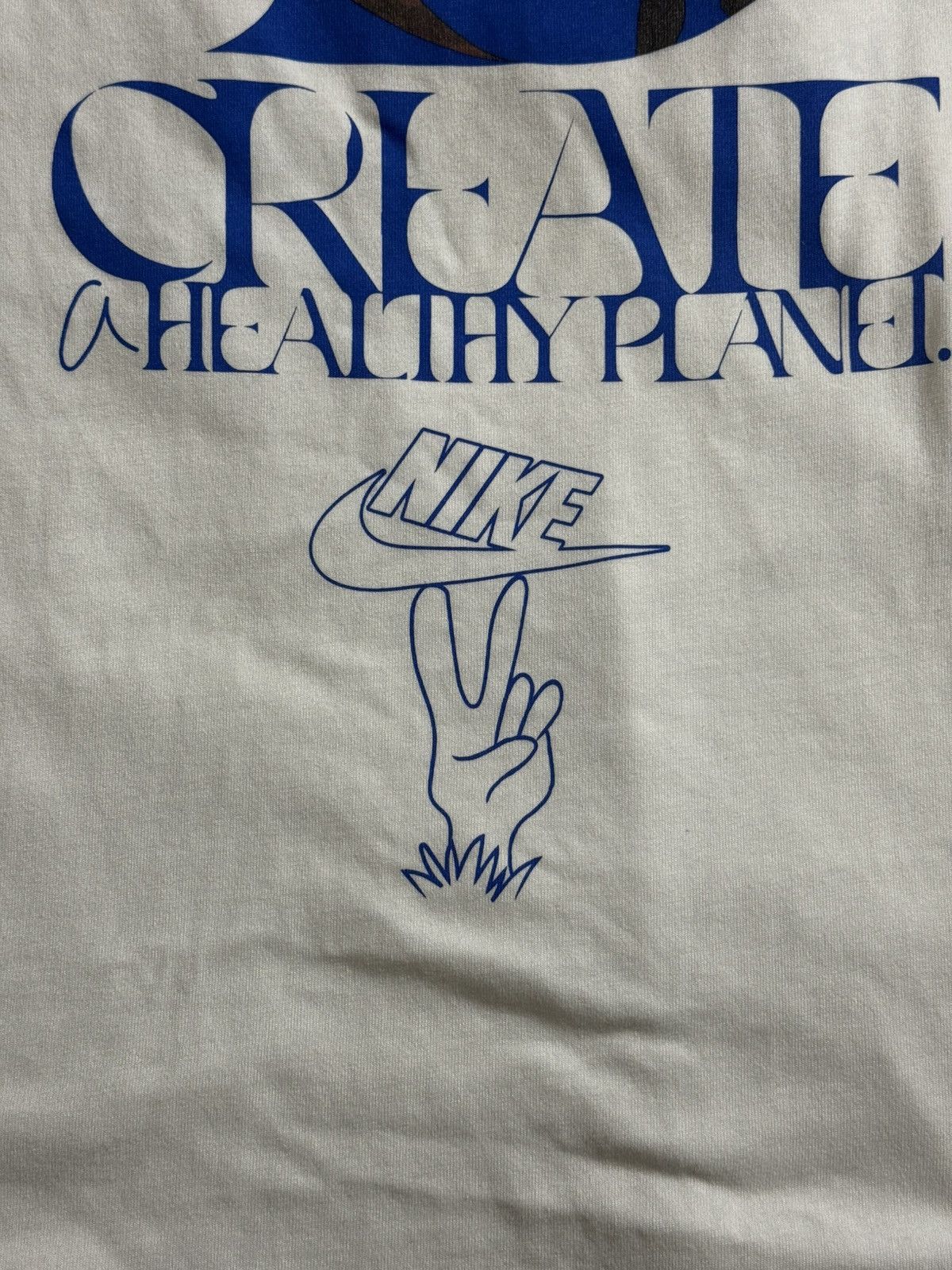 Nike Nike "Uniting the World of Sport" Vintage Long Sleeve TShirt Size US L / EU 52-54 / 3 - 4 Thumbnail