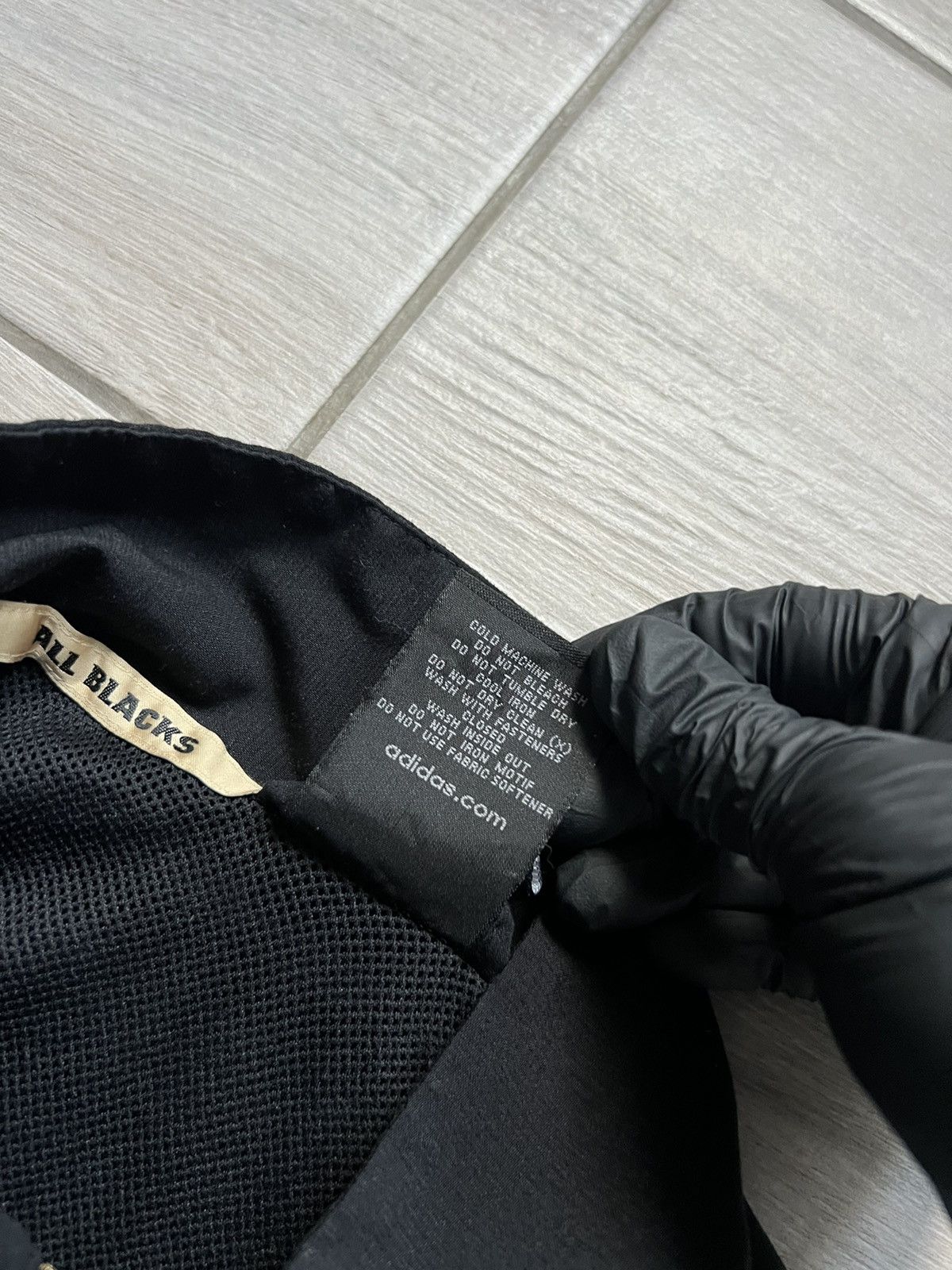Adidas Vintage 00s Adidas All Blacks Zip Fleece Jacket Sweater Size US S / EU 44-46 / 1 - 8 Thumbnail