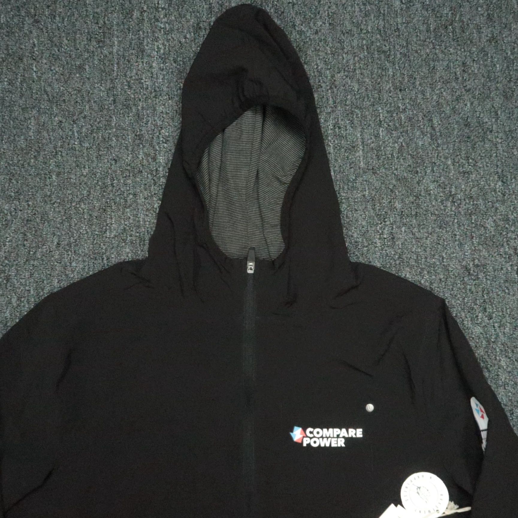 Vuori Vuori Jacket Mens Medium Black Outdoor Trainer Shell Full Zip Hooded NWT Size US M / EU 48-50 / 2 - 2 Thumbnail