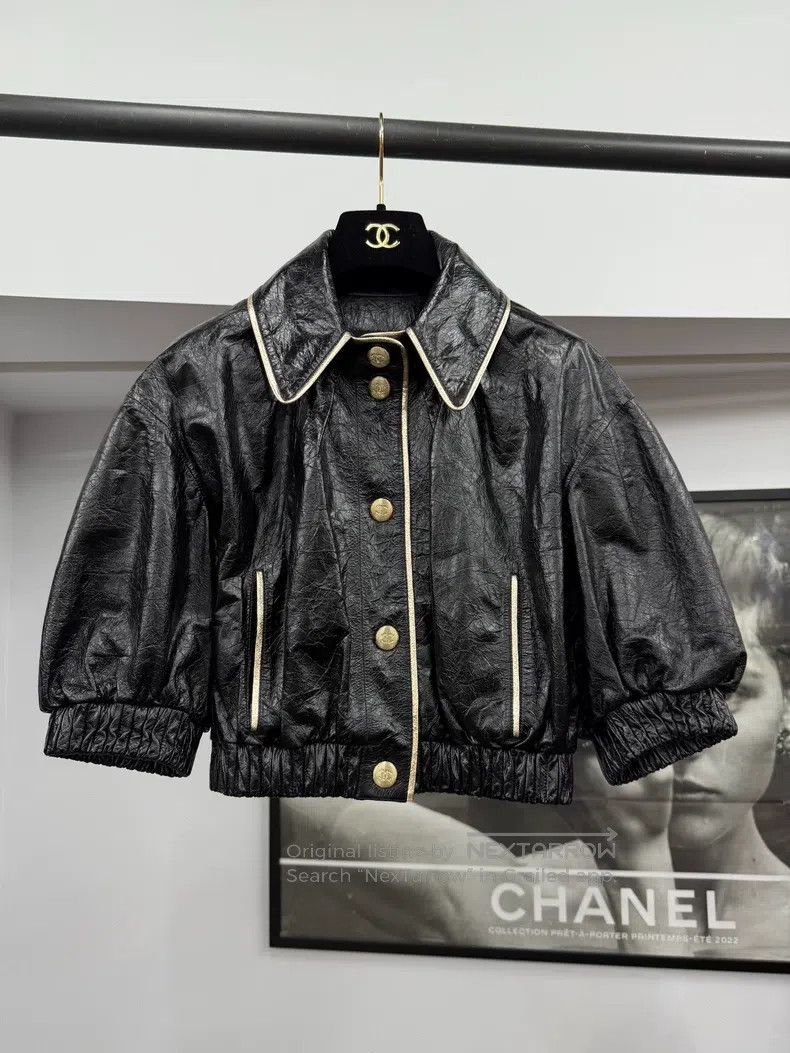 Chanel Chanel Black leather jacket Size XS / US 0-2 / IT 36-38 - 1 Thumbnail