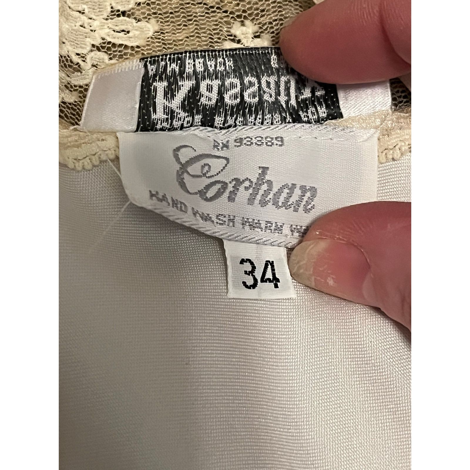 Vintage Corhan off white short nightgown lace trim and bow design Size M / US 6-8 / IT 42-44 - 3 Thumbnail