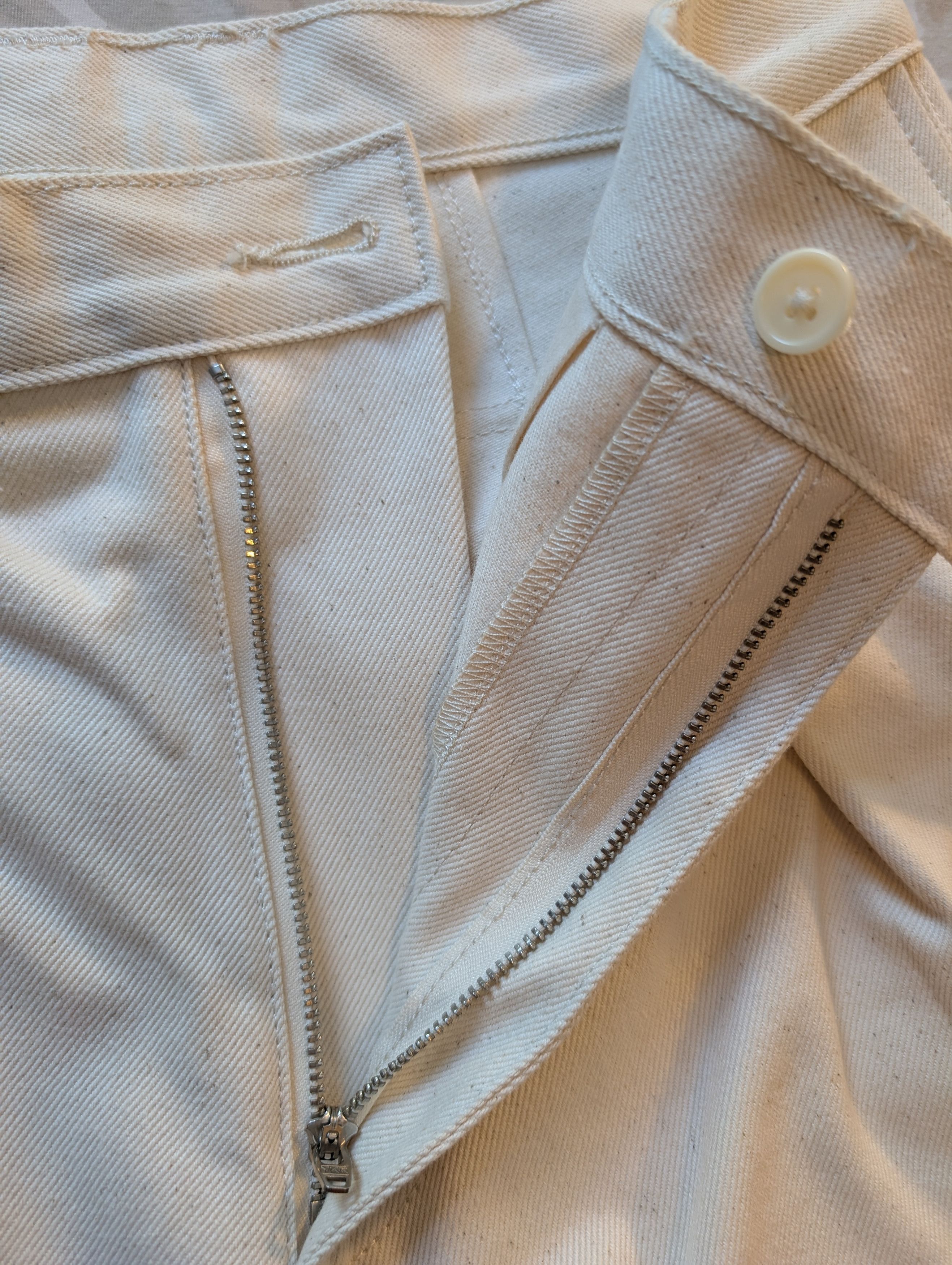 E. Tautz E. Tautz savile row raw denim shorts Size US 28 / EU 44 - 10 Thumbnail