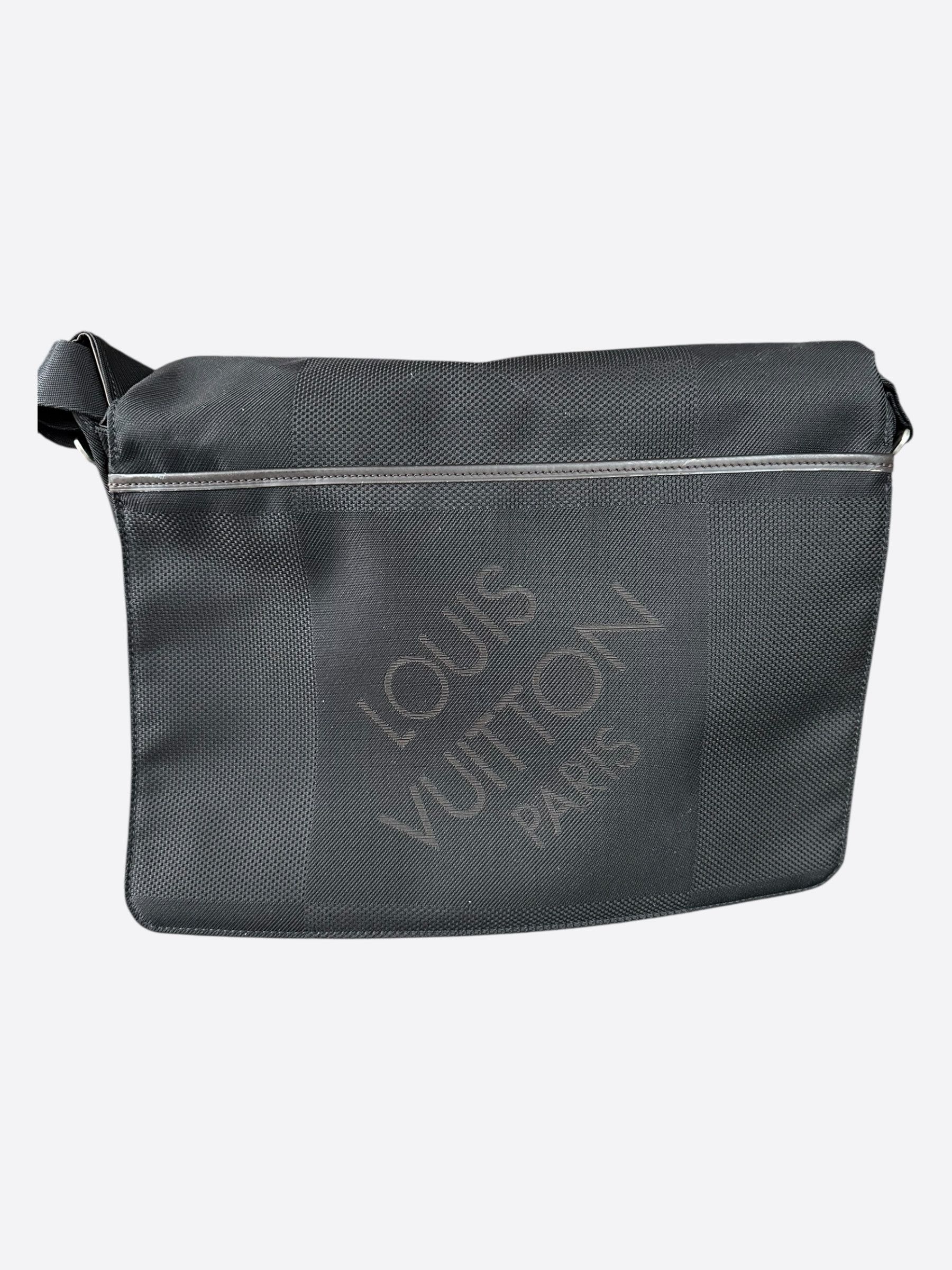 Louis Vuitton Louis Vuitton Black Damier Geant NM Messenger Bag Size ONE SIZE - 2 Thumbnail