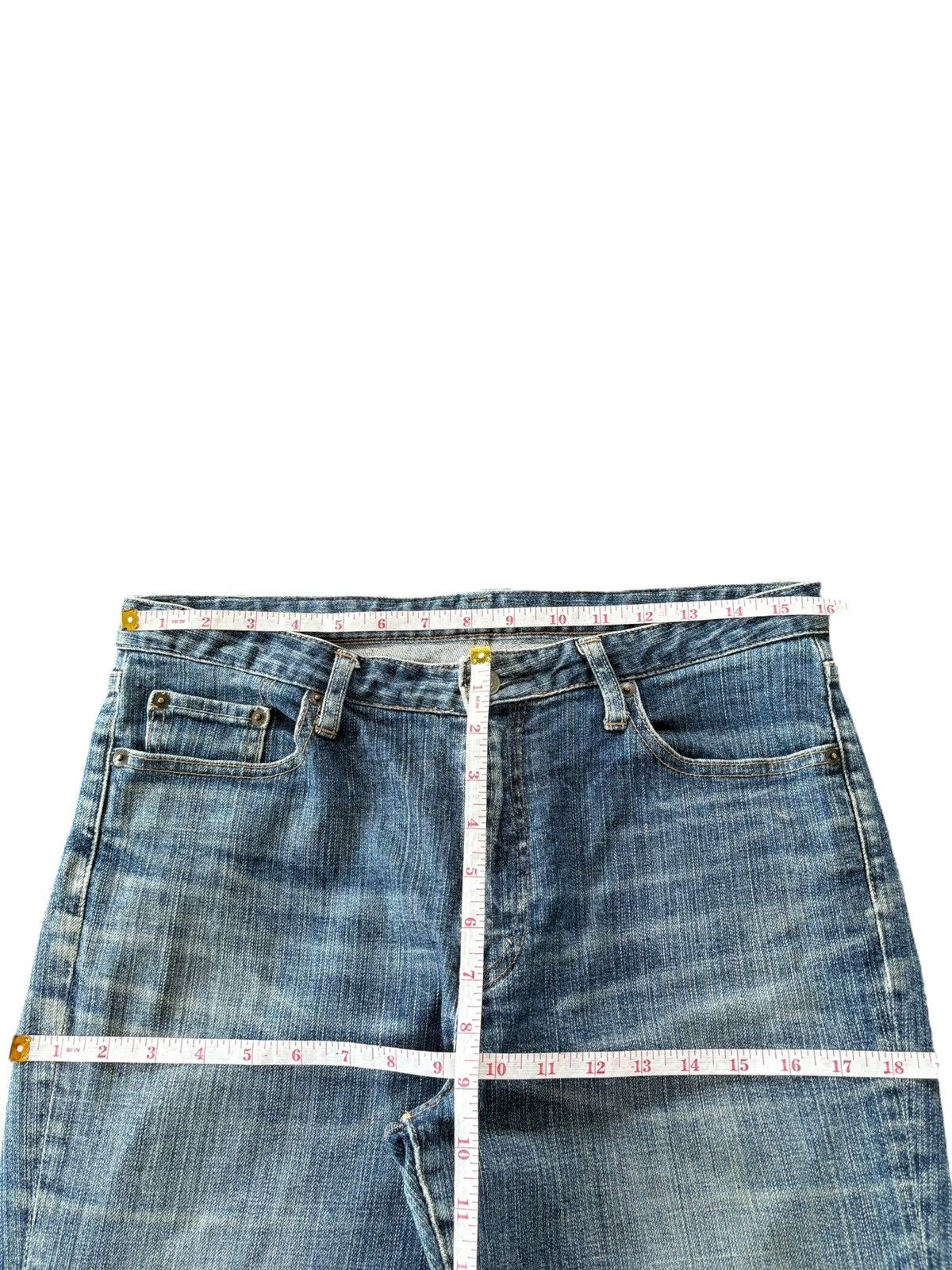 Uniqlo Vintage Japanese Uniqlo Blue Wash Flare Jeans Size US 32 / EU 48 - 7 Thumbnail