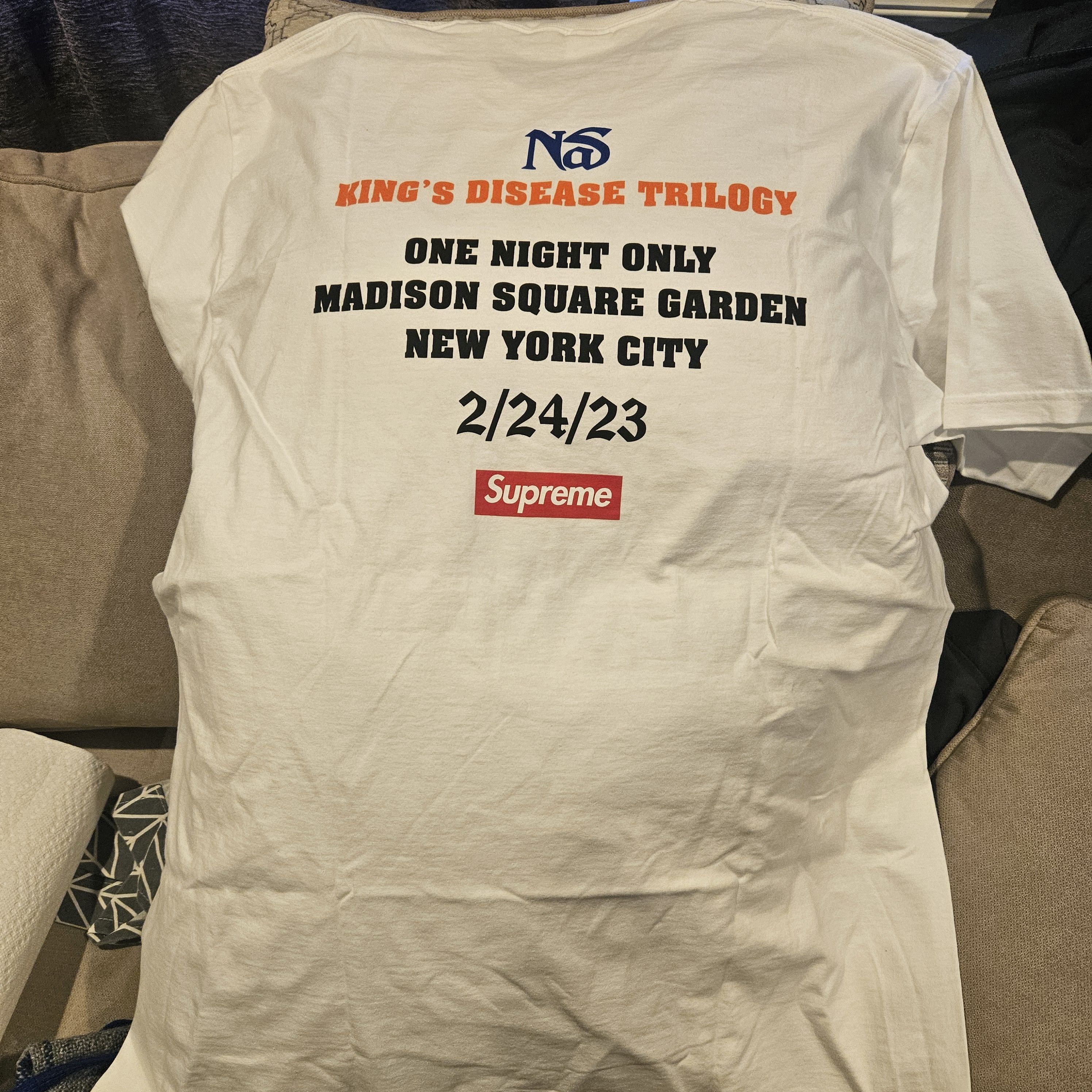 Supreme Supreme Nas Live At The Garden F&F tee Size US XL / EU 56 / 4 - 2 Thumbnail