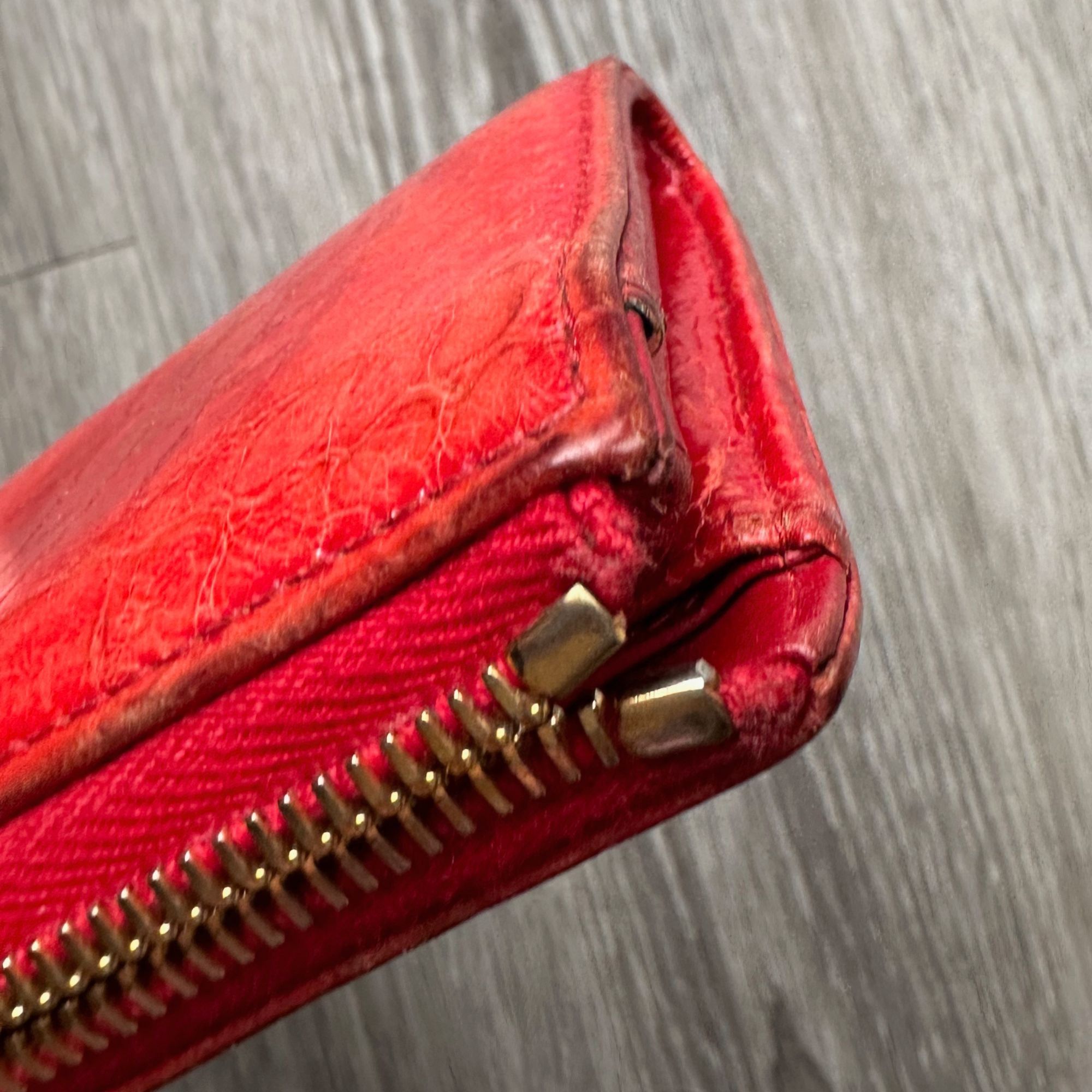 Miu Miu Miu Miu Red Croc Embossed Leather Zip Around Wallet with Box Size ONE SIZE - 8 Thumbnail