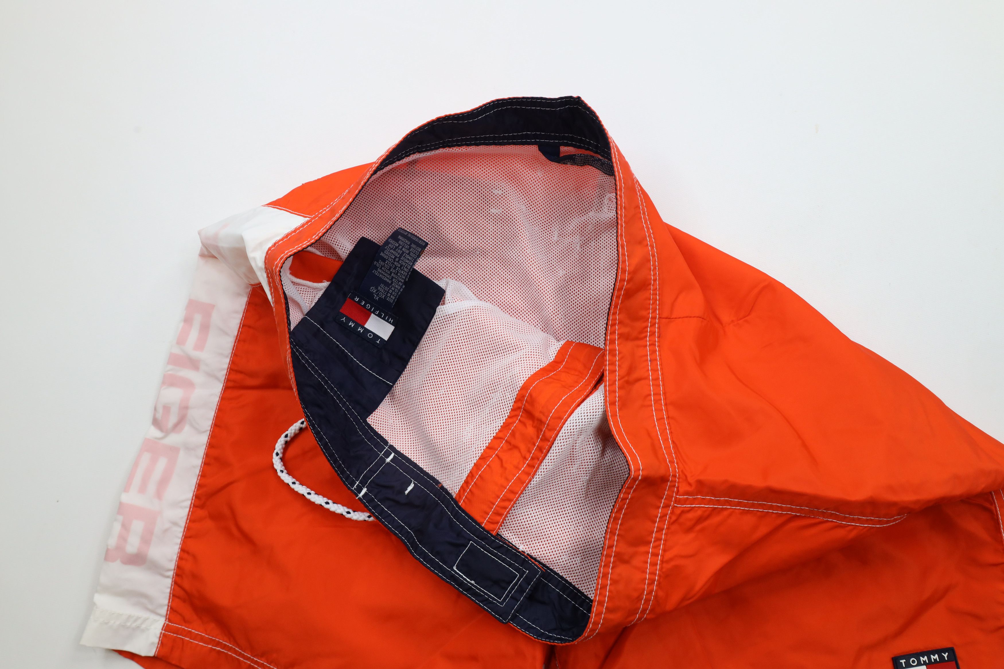Tommy Hilfiger × Vintage Vintage 90s Tommy Hilfiger Block Lined Shorts Trunks Orange Size US 36 / EU 52 - 7 Thumbnail