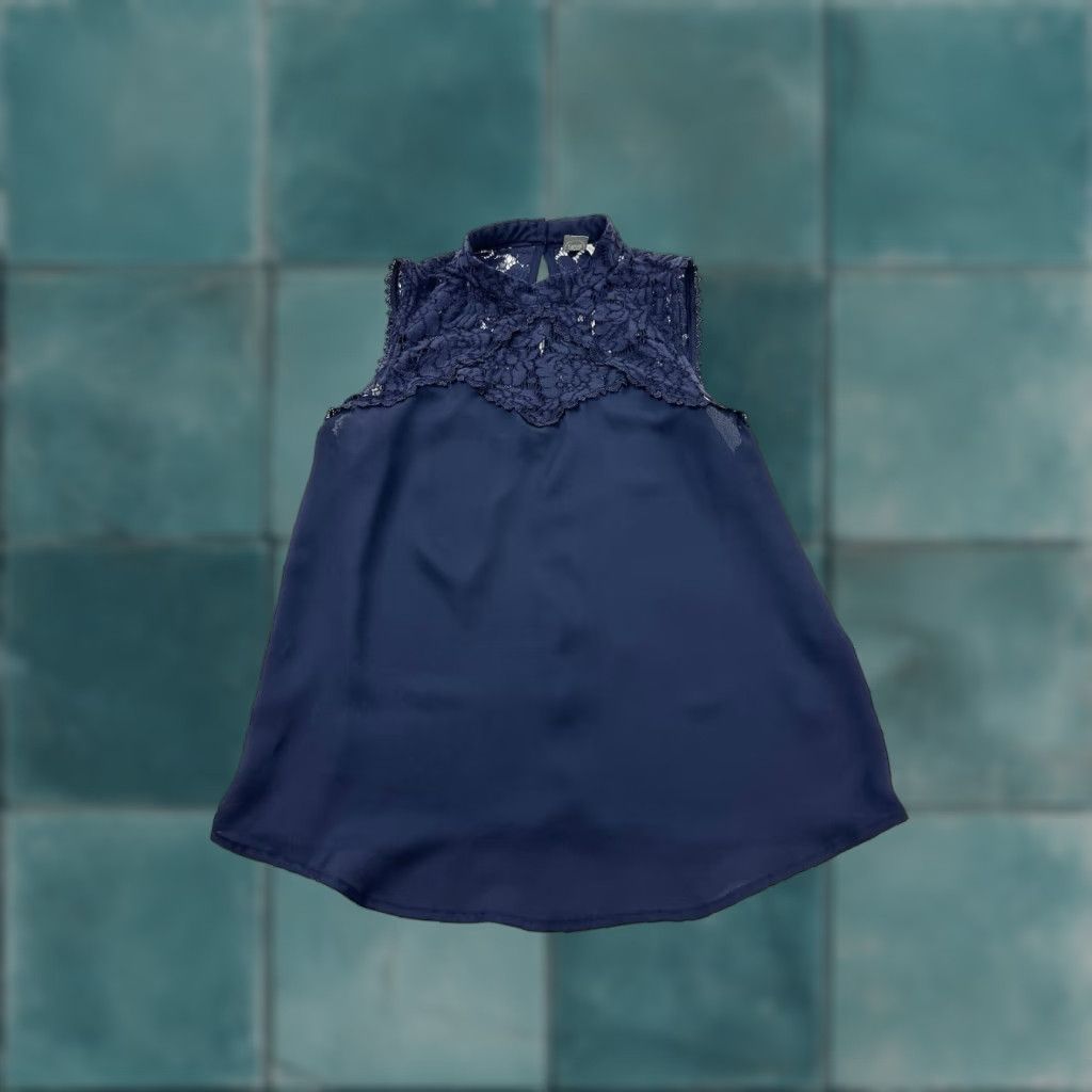Anthropologie Paper Crane Shirt Women’s S Blue Lace Top Sleeveless Mock Neck Pullover Casual Tank Blouse Size S / US 4 / IT 40 - 1 Thumbnail