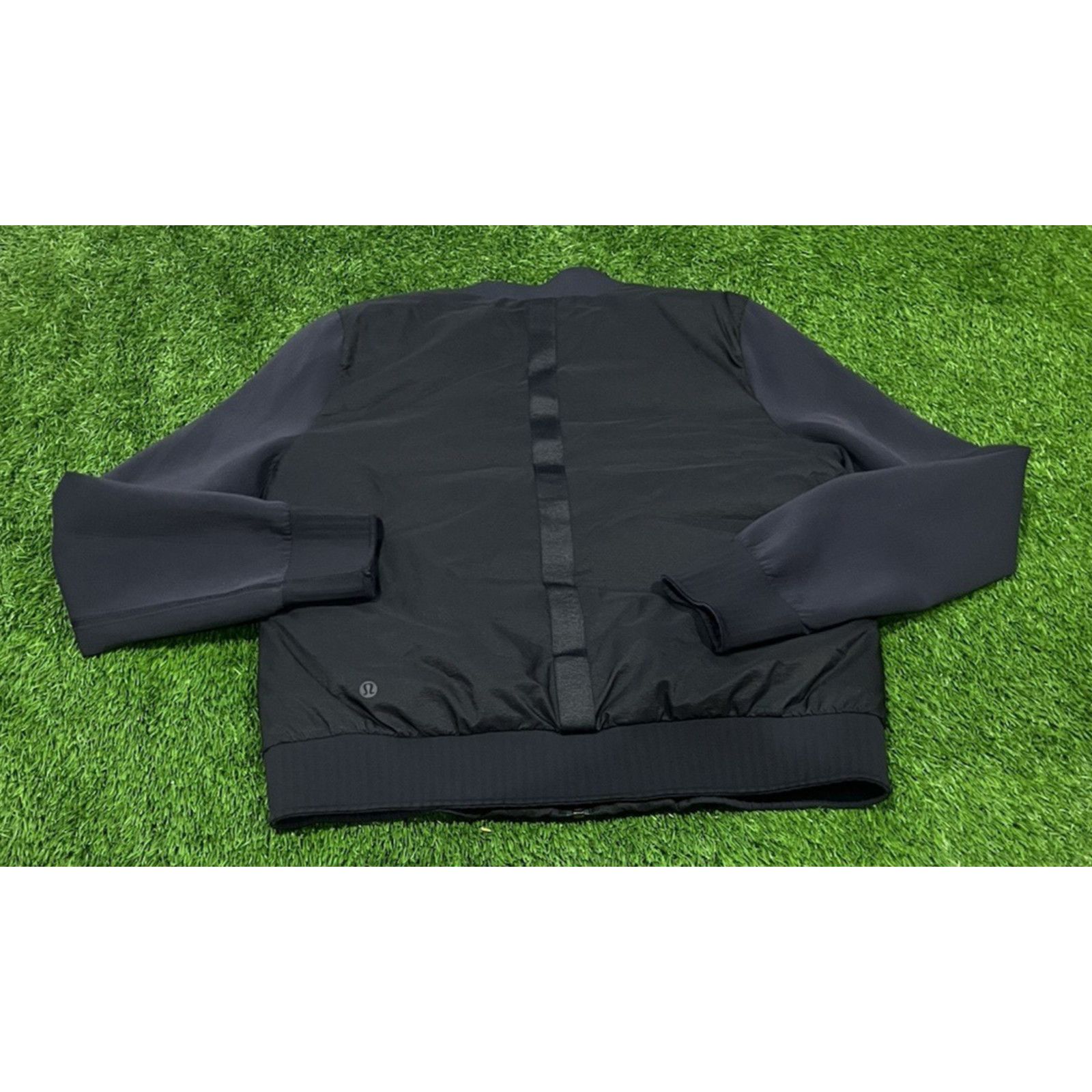 Lululemon Lululemon Women's Down & Around Bomber Reversible Black 8 Size M / US 6-8 / IT 42-44 - 9 Thumbnail