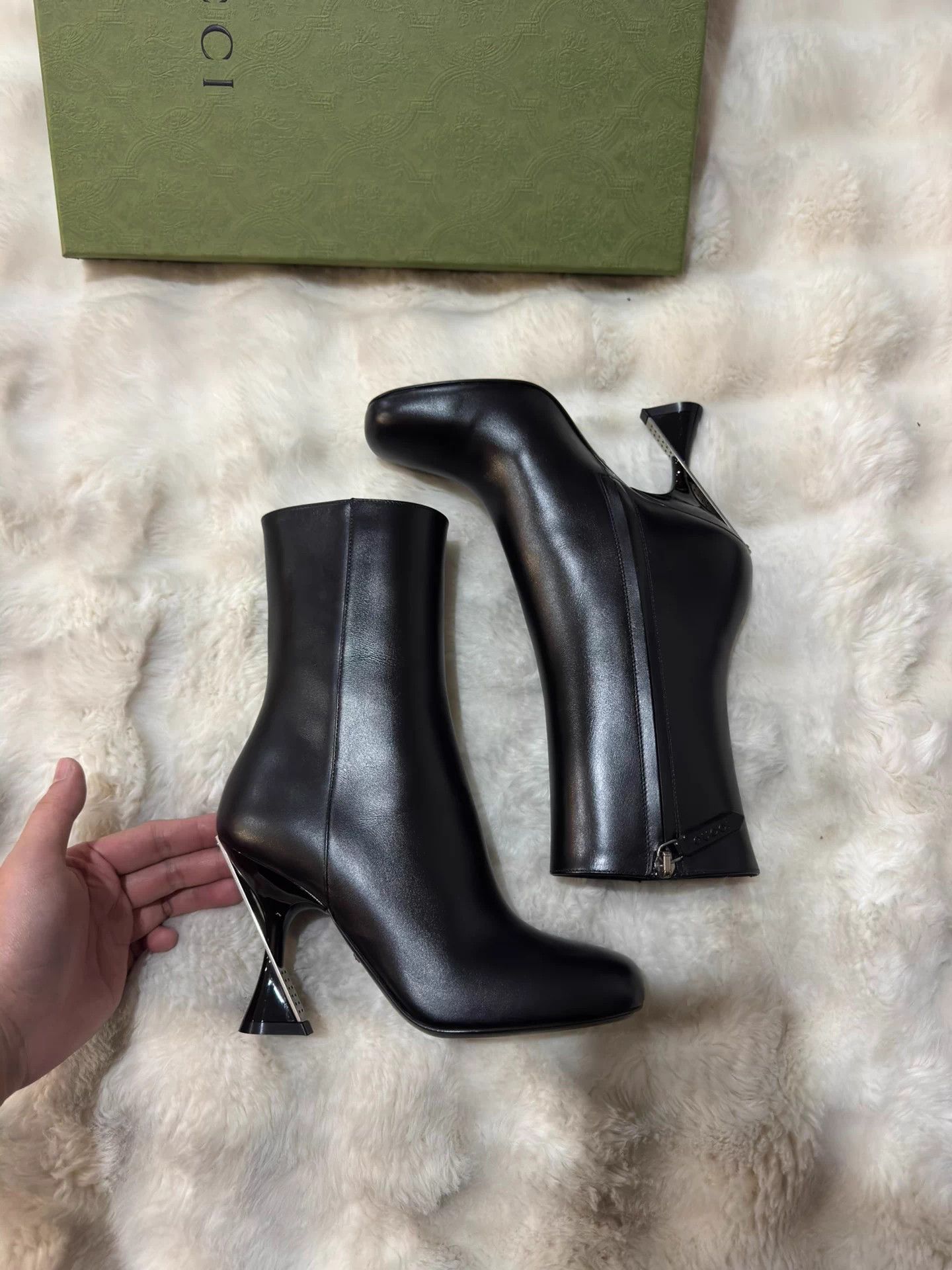 Gucci Gucci Runway Women's High Heel Boots with Double G Heel Size US 5 / IT 35 - 3 Thumbnail
