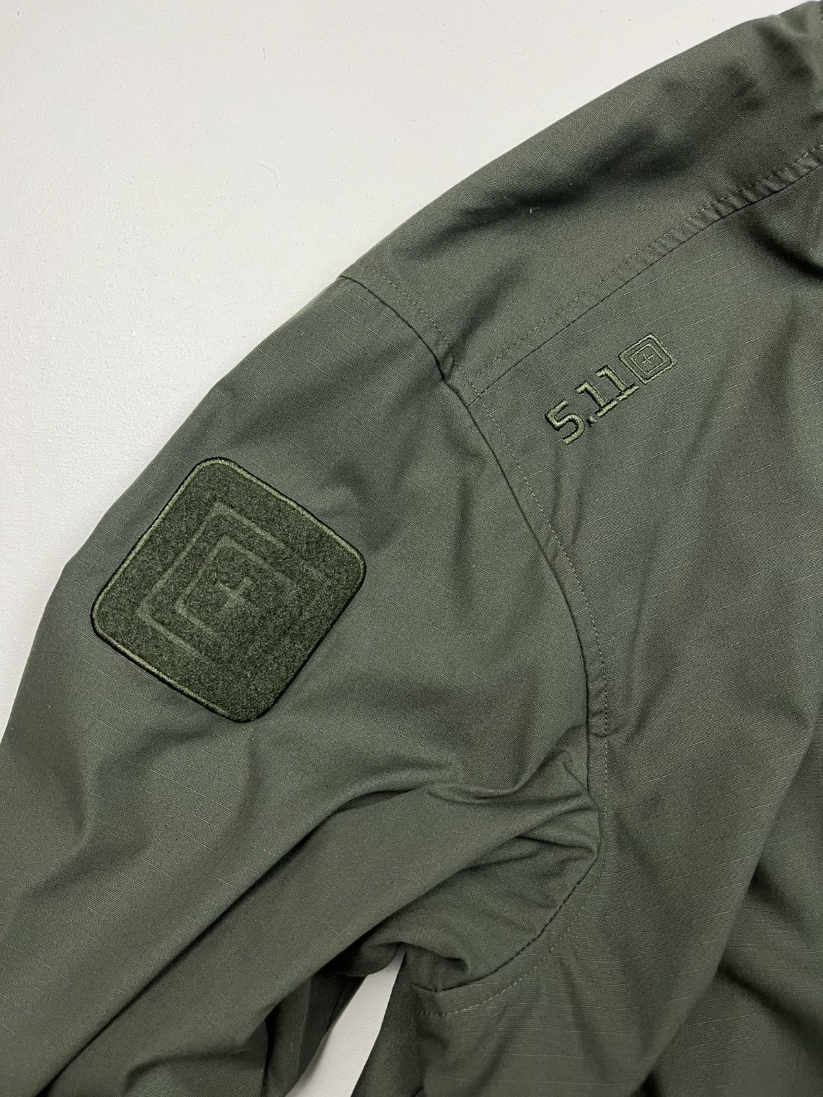 5.11 5.11 Tactical Revolver Reversible Jacket Size US L / EU 52-54 / 3 - 6 Thumbnail