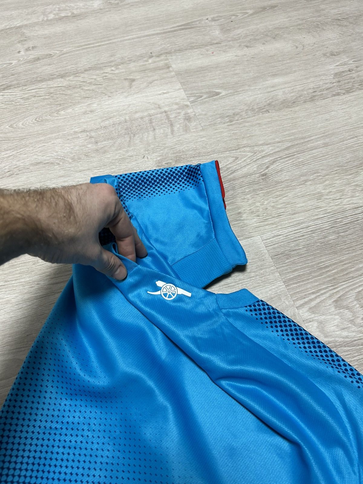 ARSNL × Puma Puma Jersey FC ARSENAL LONDON 2017/18 size M Size US M / EU 48-50 / 2 - 10 Thumbnail