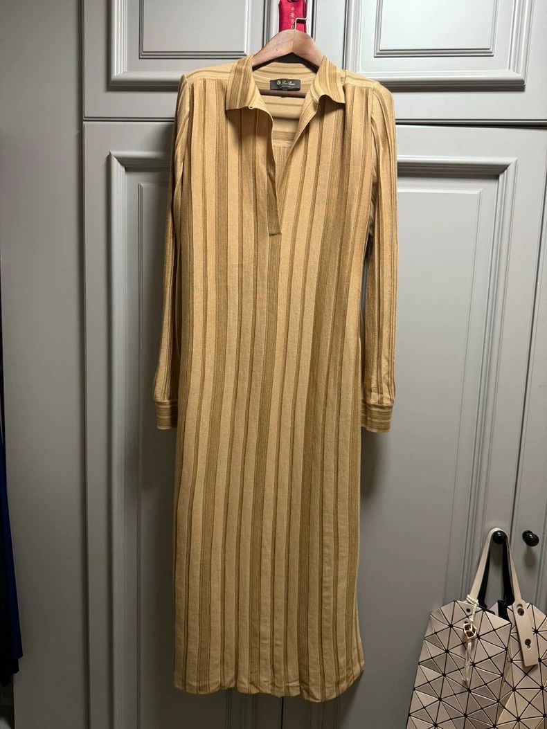 Loro Piana LORO PIANA Silk blended collar long sleeve with side slits Size S / US 4 / IT 40 - 1 Thumbnail