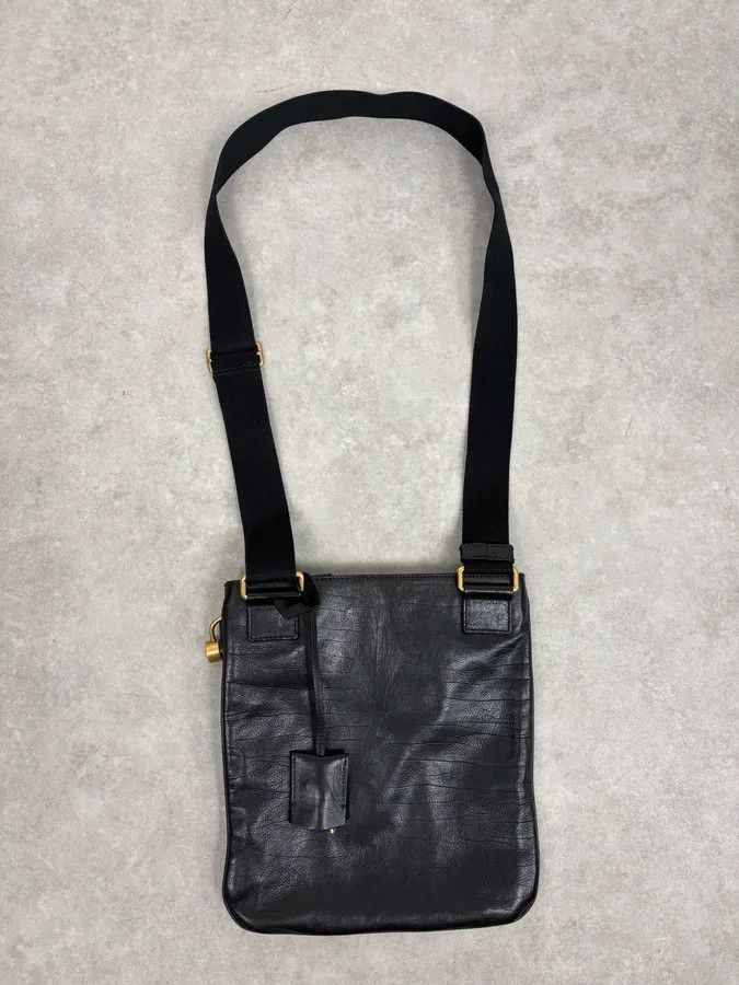 Yves Saint Laurent AW2002 Yves Saint Laurent Black Lock Crossbody Leather Bag Size ONE SIZE - 6 Thumbnail