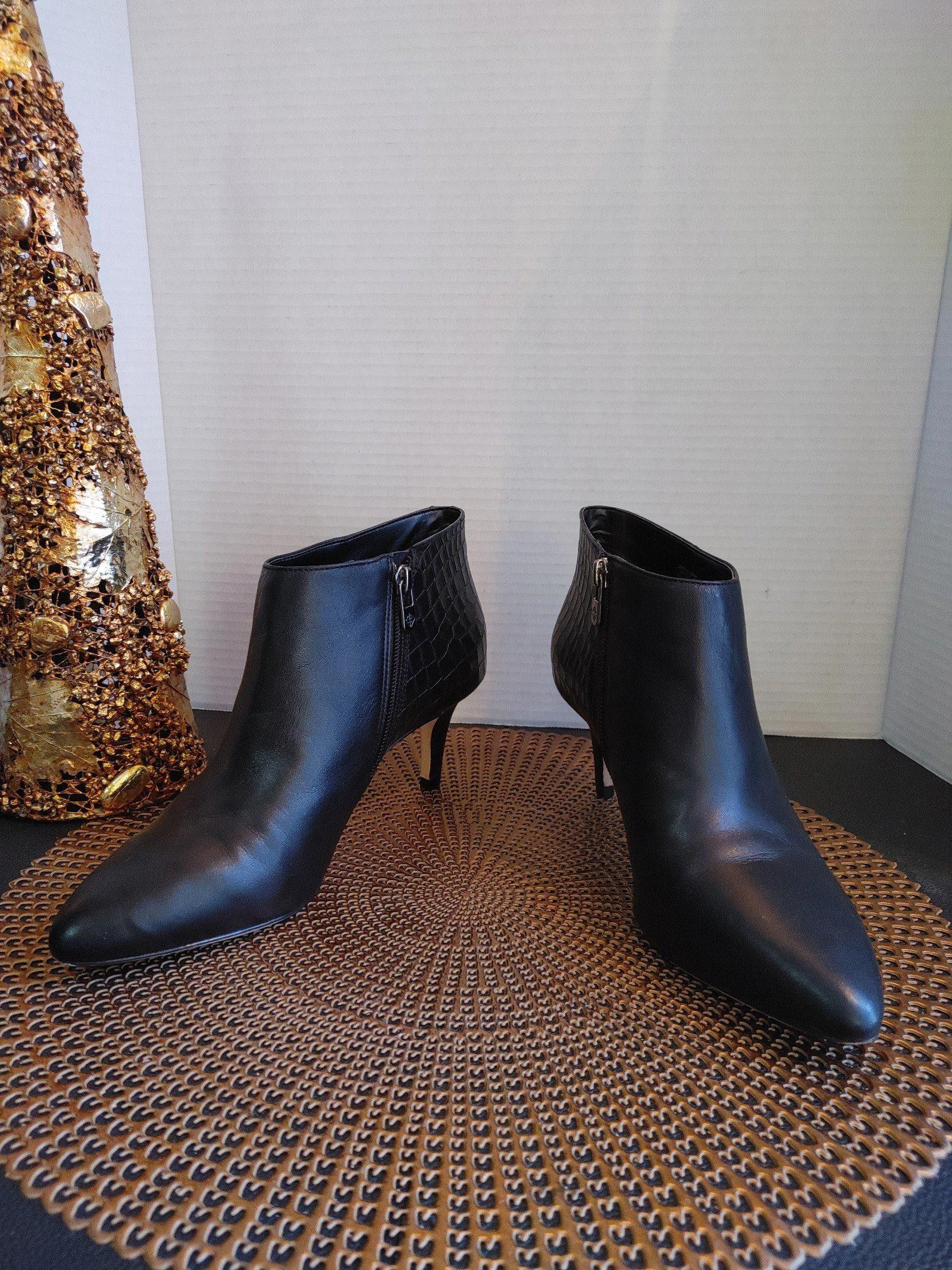 Designer Antonio Milani Fresch Leather Ankle Booties Size 9M Size US 9 / IT 39 - 5 Thumbnail