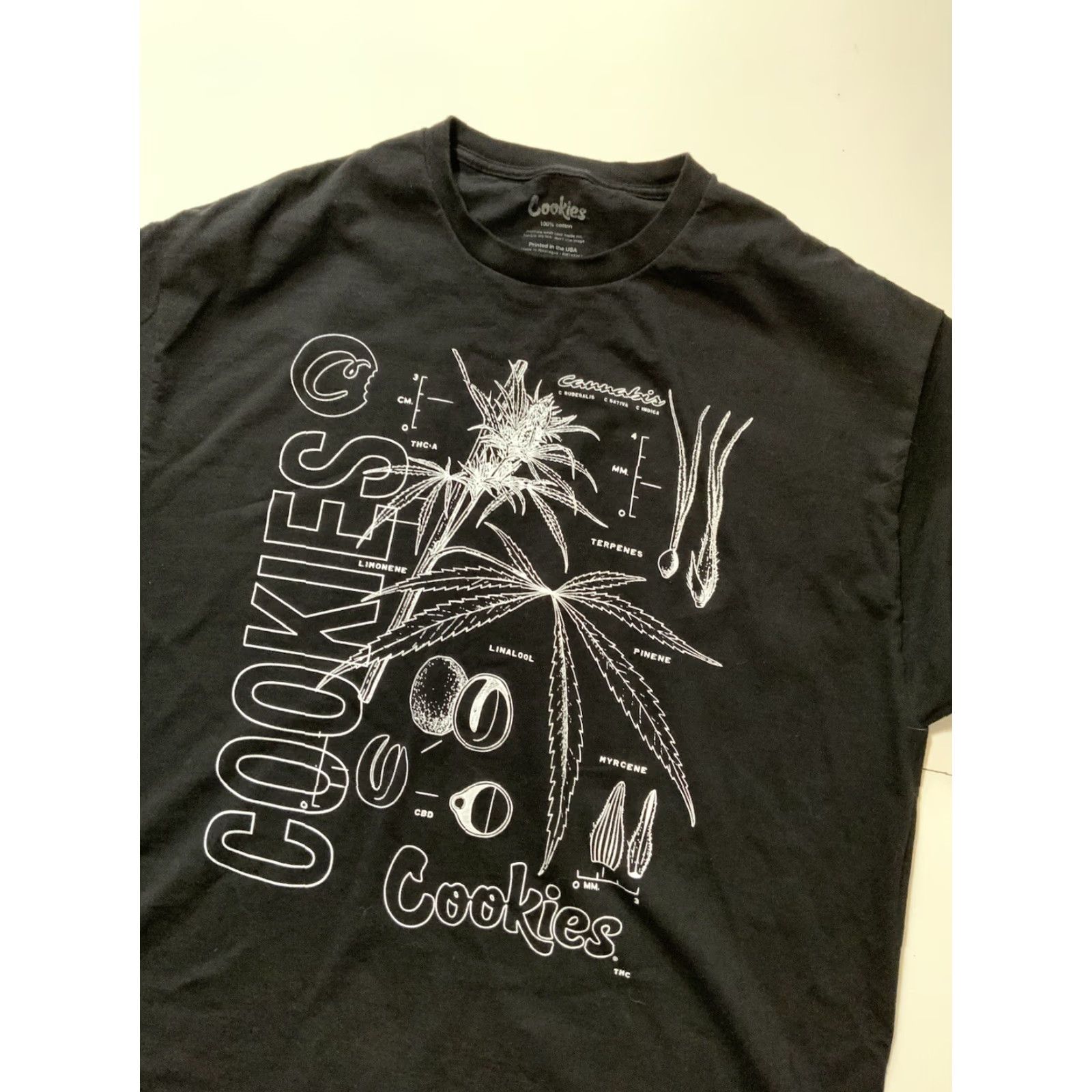 Vintage VINTAGE Cookies SF Cannabis Weed Plant THC Sativa Indica Classification T-Shirt 2XL Black Men Mens Size US XXL / EU 58 / 5 - 3 Thumbnail