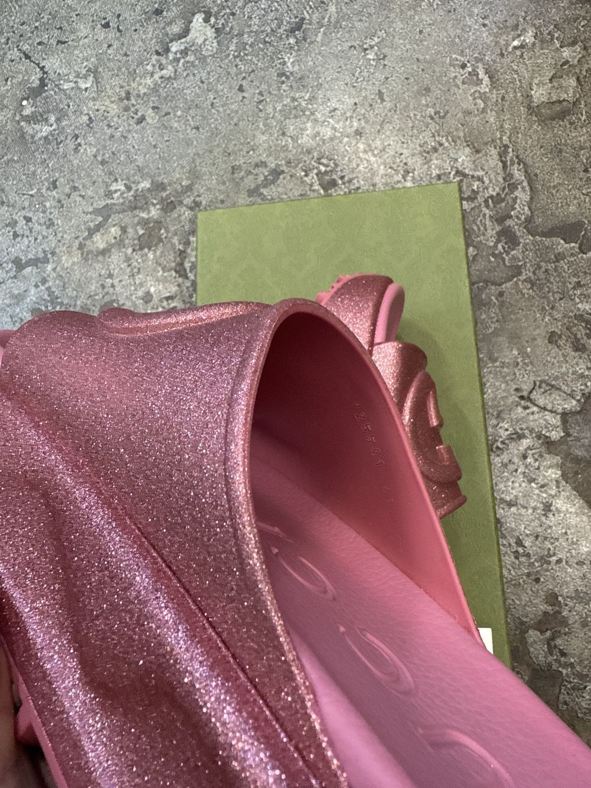 Gucci Gucci Interlocking G Metallic Rose Pink Slide Size US 10 / IT 40 - 7 Thumbnail