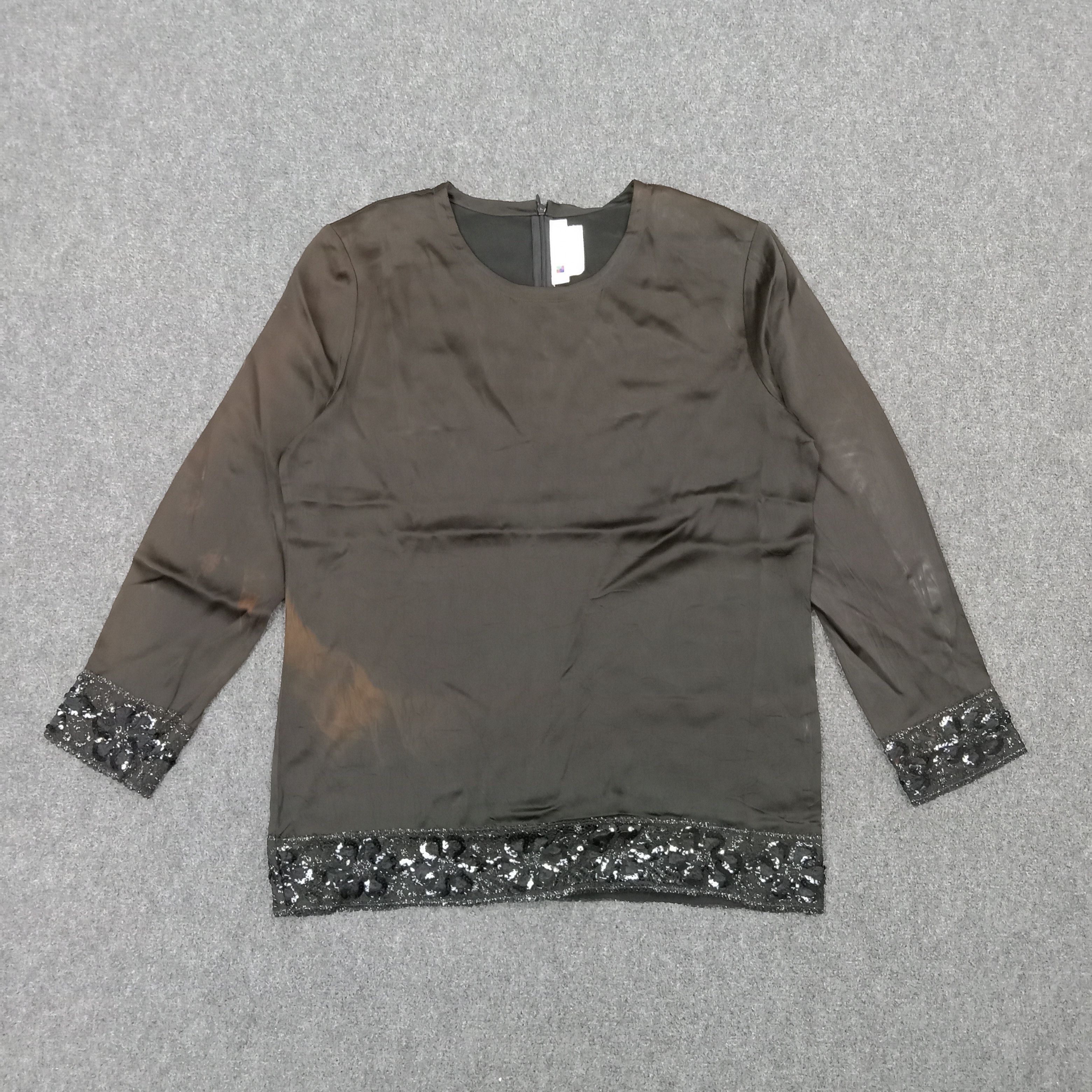 Givenchy Givenchy Luxury Brand Womens Tshirt C267N3 Size M / US 6-8 / IT 42-44 - 1 Thumbnail