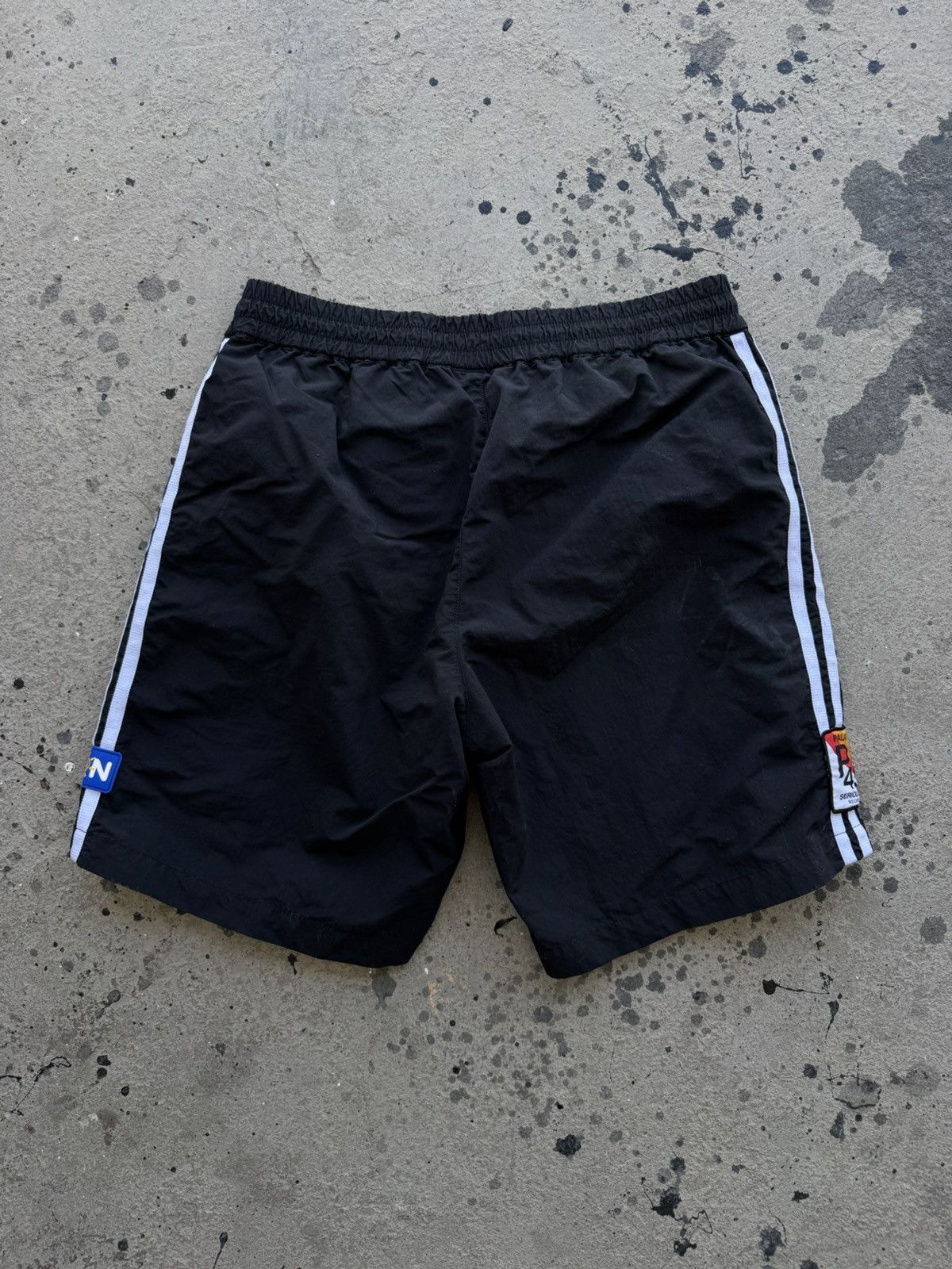 Adidas × Palace ADIDAS x PALACE SUNPAL SHORTS BLACK Size US 30 / EU 46 - 2 Thumbnail