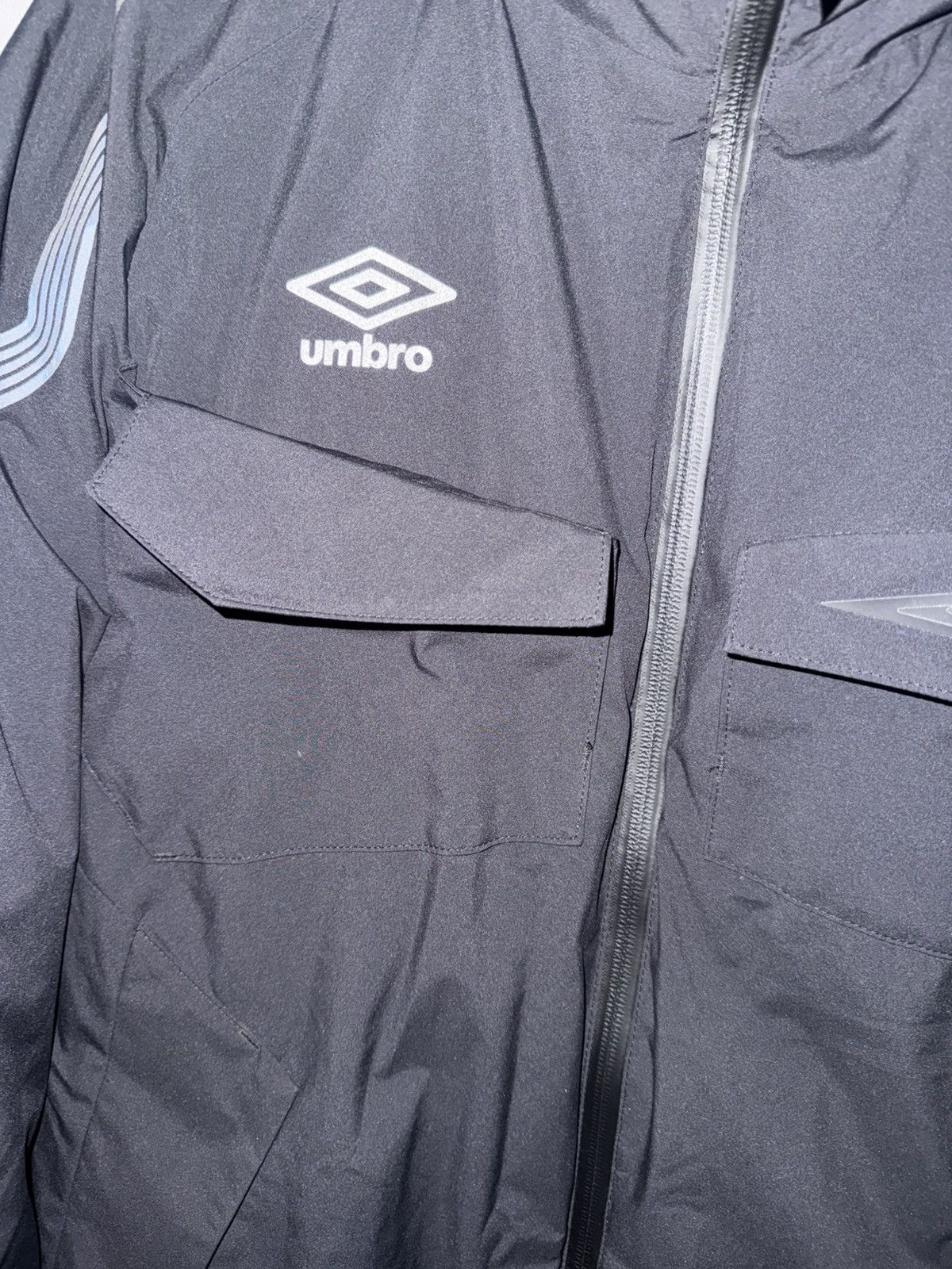 Umbro Umbro X Eliminator 21AW Size US L / EU 52-54 / 3 - 5 Thumbnail