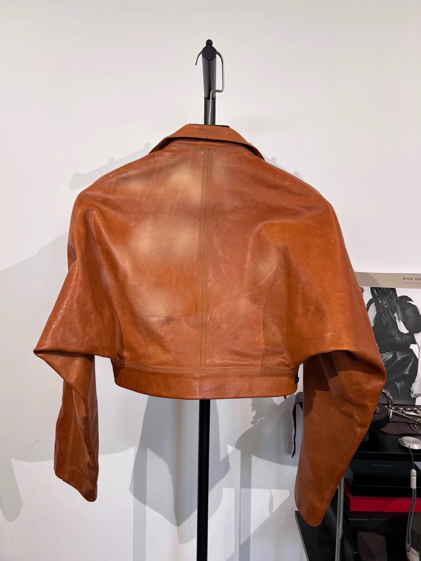 Rick Owens Rick Owens Cropped Fur & Leather Spliced Jacket K35 Size S / US 4 / IT 40 - 3 Thumbnail