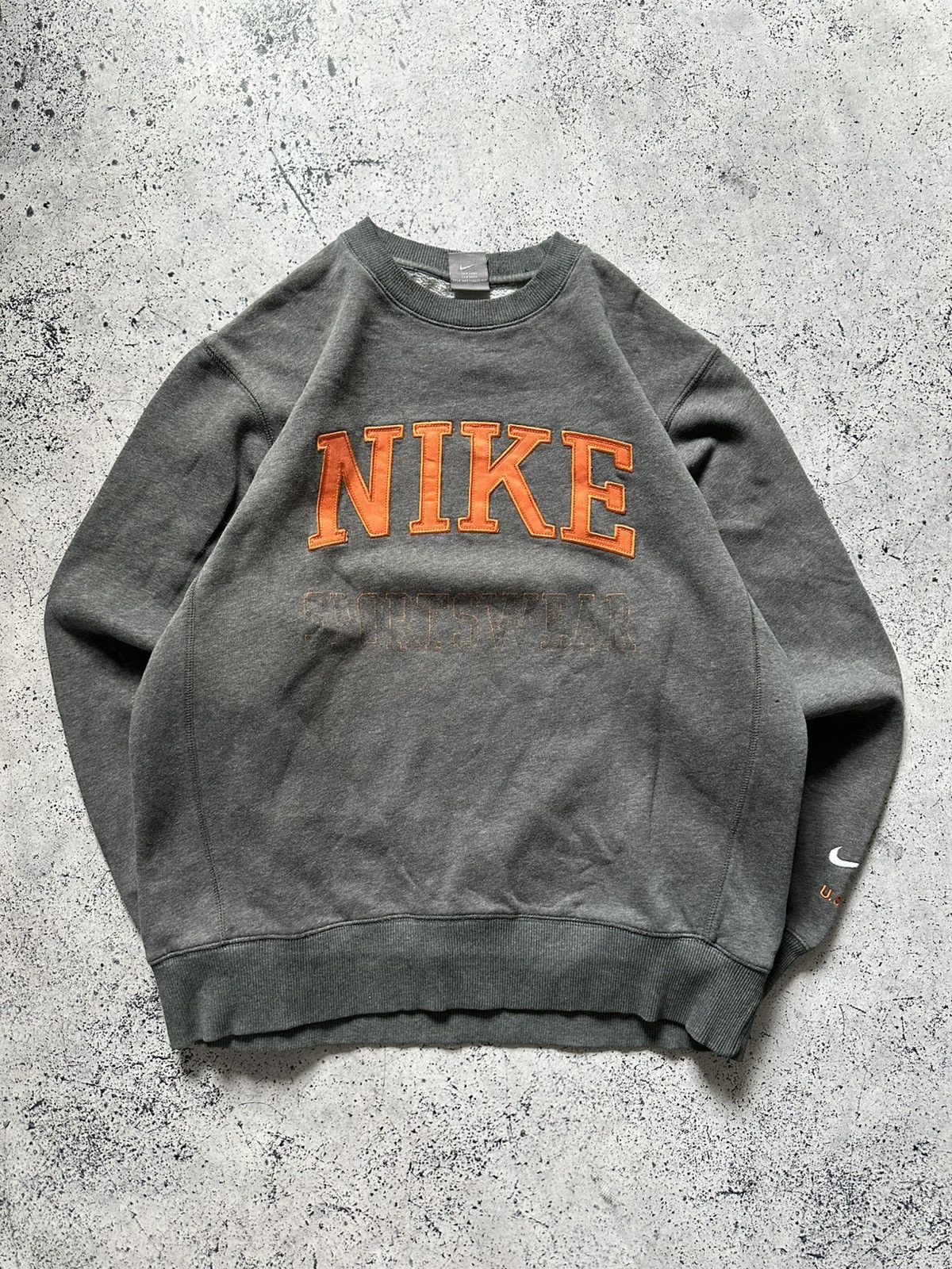 Nike Vintage Nike Boxy Fit Sweatshirt Spell Out Logo Y2K USA Size US M / EU 48-50 / 2 - 1 Thumbnail
