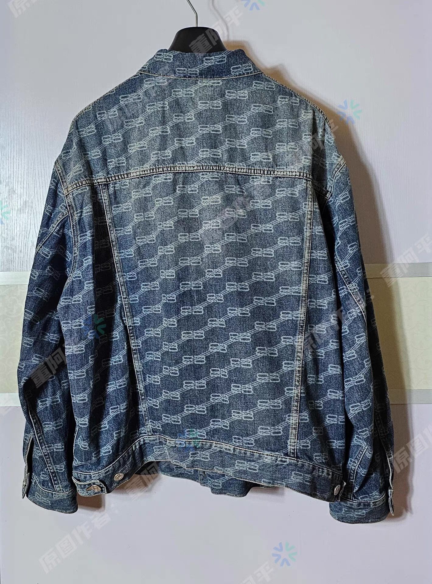 Balenciaga Balenciaga Oversized Denim Jacket Q4 Size US M / EU 48-50 / 2 - 4 Thumbnail