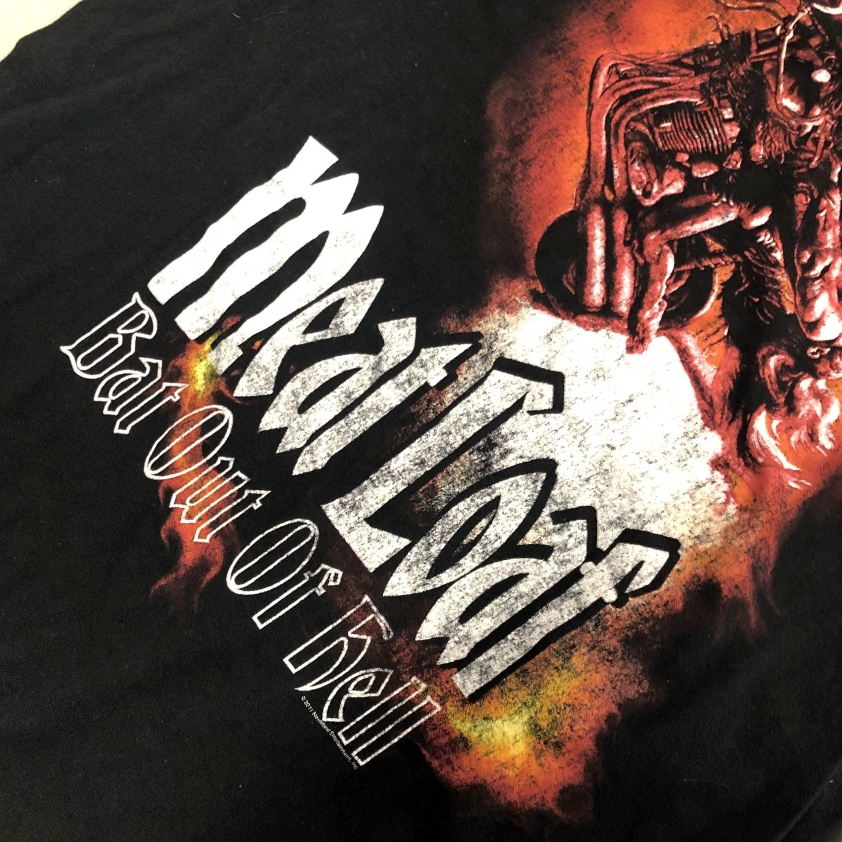Gildan VINTAGE Meat Loaf Bat Out of Hell T Shirt Black L 100% Cotton Short Sleeve Unisex Adults Gildan Rock Music Shirt Mens Size US L / EU 52-54 / 3 - 5 Thumbnail