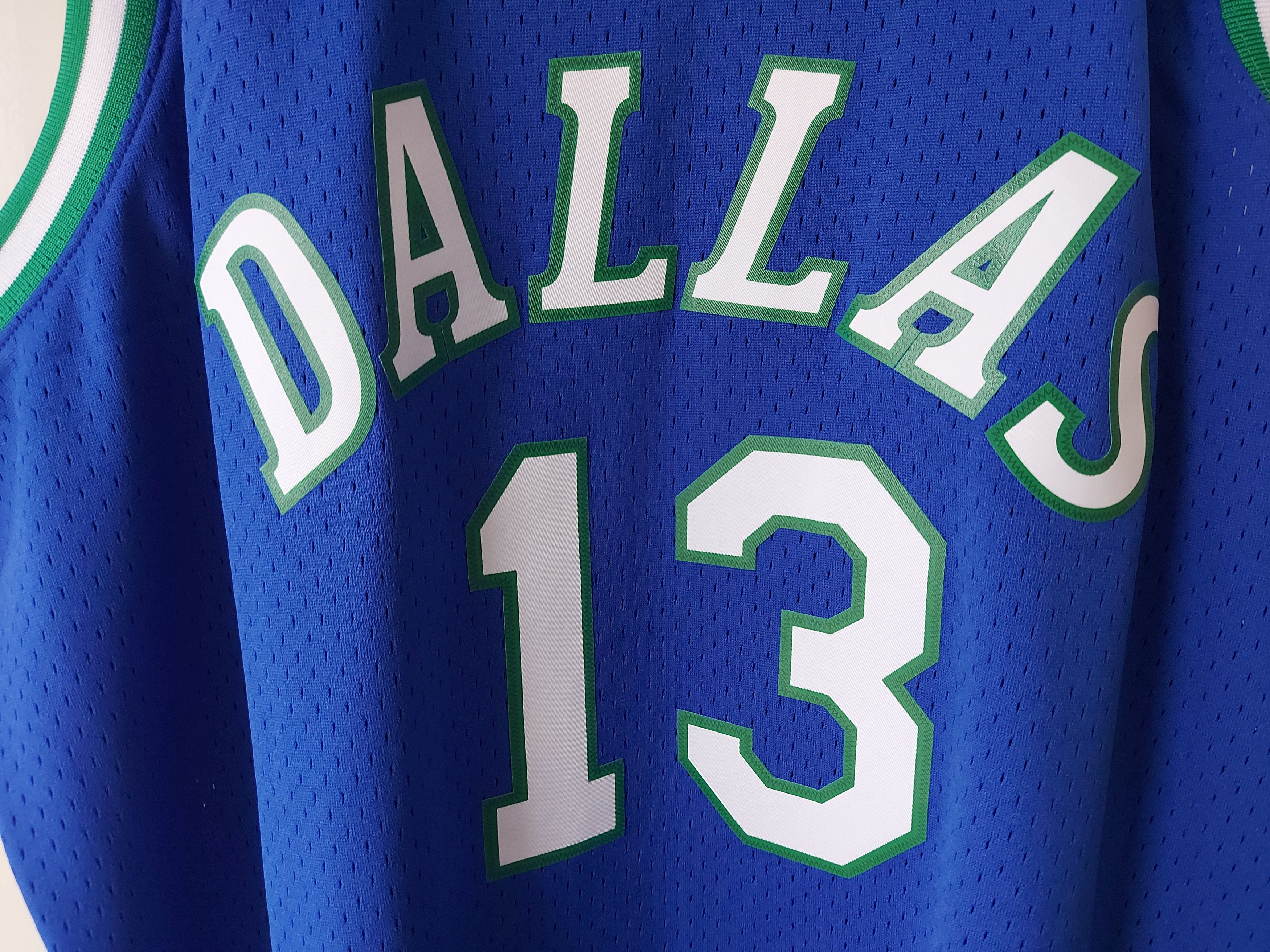 Mitchell & Ness Steve Nash Mavericks '98-'99 Mitchell & Ness NBA Jersey Size US XXL / EU 58 / 5 - 7 Thumbnail