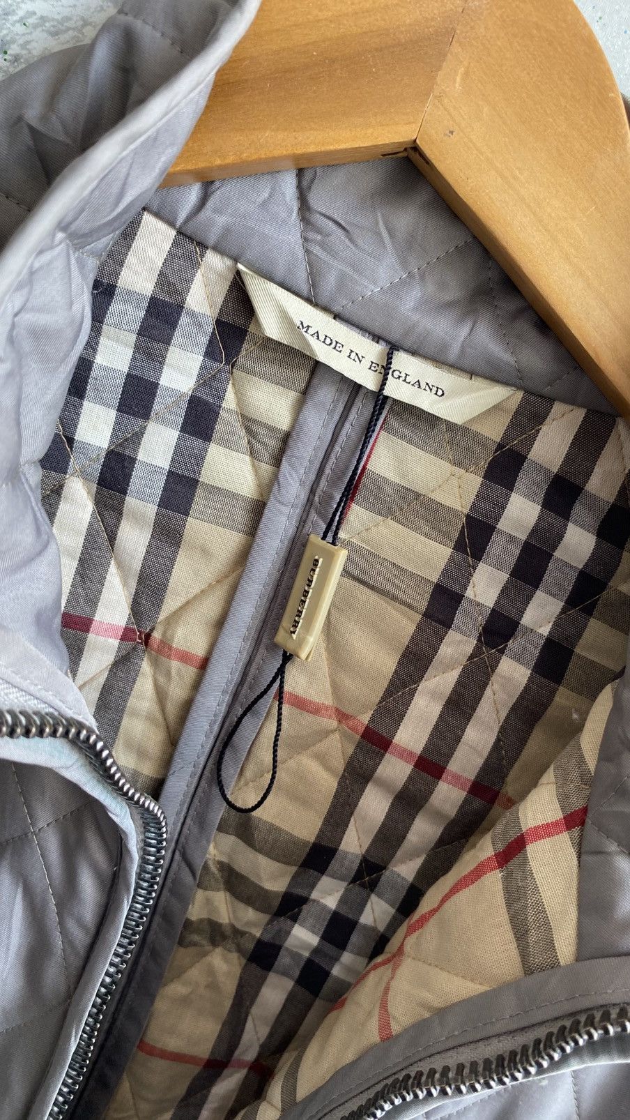 Burberry Burberry Quilted Jacket Size M / US 6-8 / IT 42-44 - 3 Thumbnail