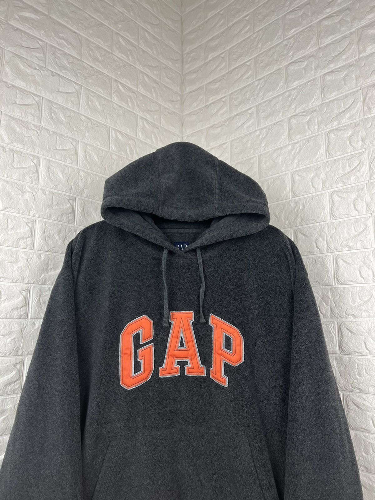 Gap × Vintage Vintage GAP Fleece Centre Logo Size US XL / EU 56 / 4 - 2 Thumbnail