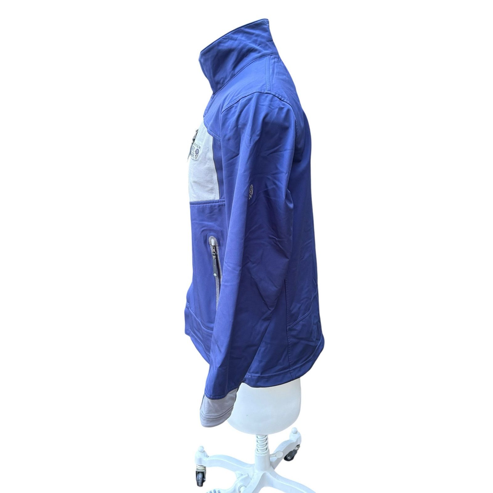 Mountain Hardwear Mountain Hardwear Jacket Sz L Blue Conduit Soft Shell Zip Size US L / EU 52-54 / 3 - 2 Thumbnail