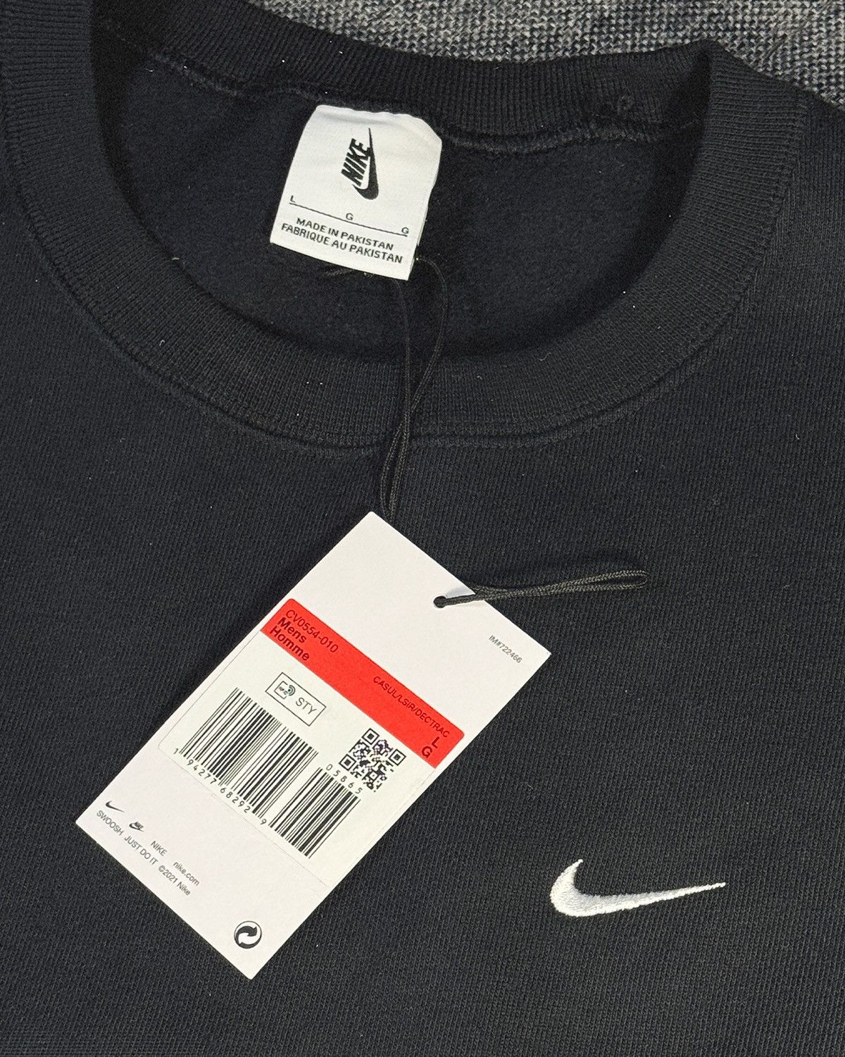 Nike Nike Solo Swoosh Fleece Pullover Black Sweatshirt Size US L / EU 52-54 / 3 - 3 Thumbnail