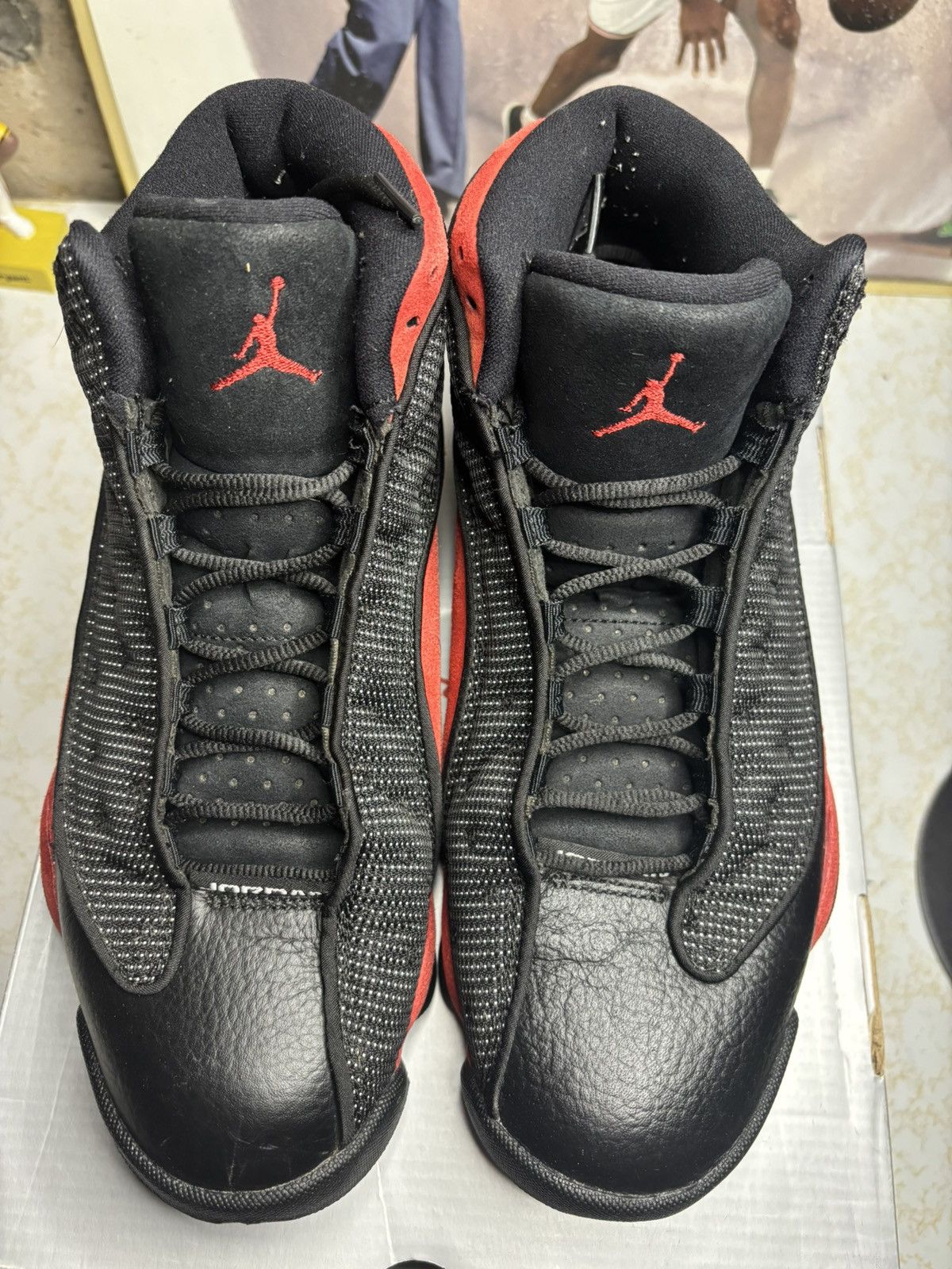 Jordan Brand Air Jordan 13 Retro 2017 Bred 2017 Size US 9.5 / EU 42-43 - 2 Thumbnail