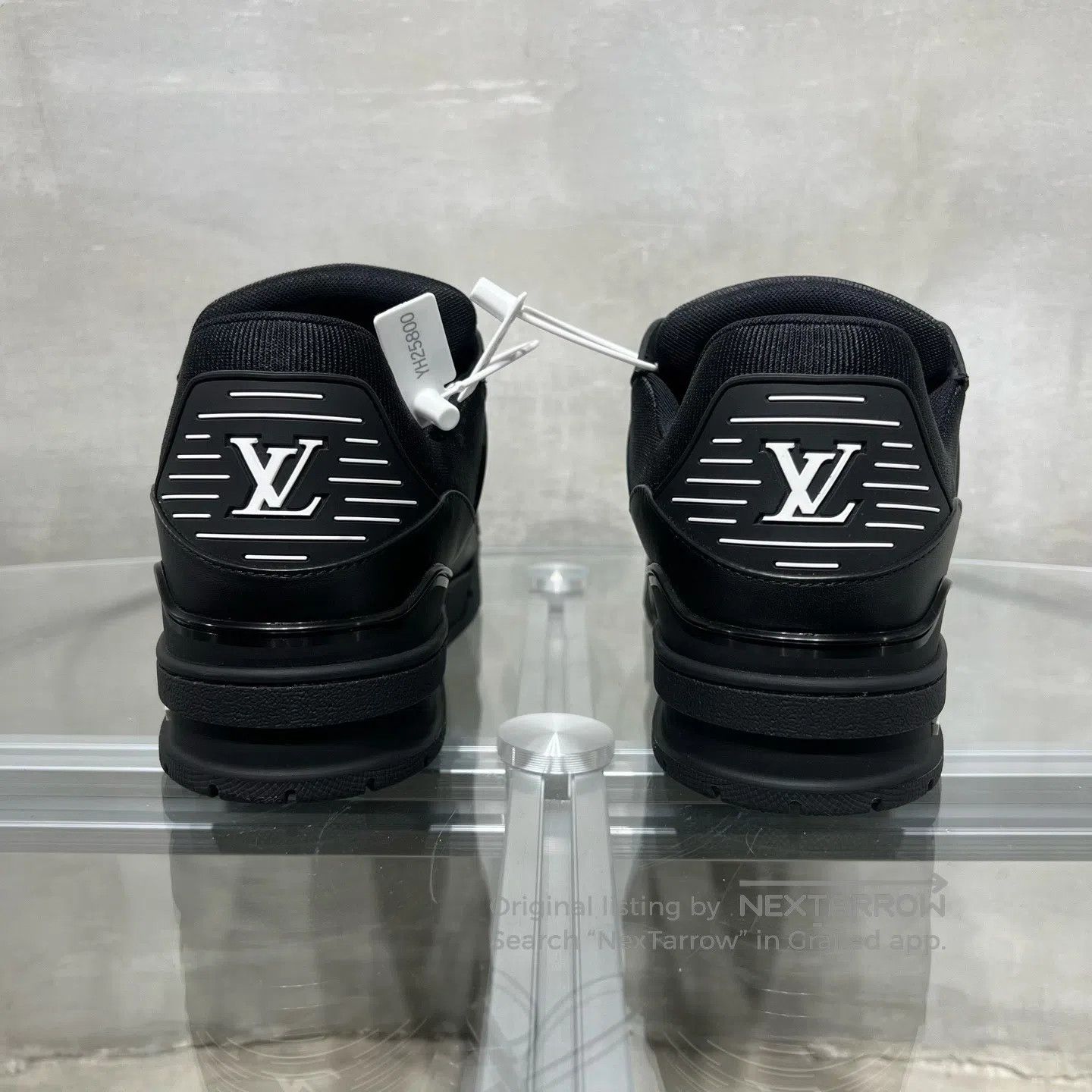 Louis Vuitton Louis Vuitton Trainer Black Art Gallery shoes Size US 11 / EU 44 - 6 Thumbnail