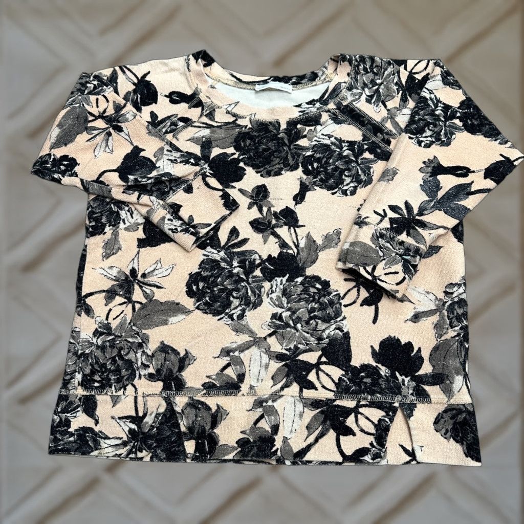 Zara VINTAGE? No — Zara Sweatshirt Raglan Women M Black Multi Floral Logo - Classic Flower Outdoor, Casual, Travel, 41 in Chest, Cotton Blend, 60s? Size M / US 6-8 / IT 42-44 - 1 Thumbnail