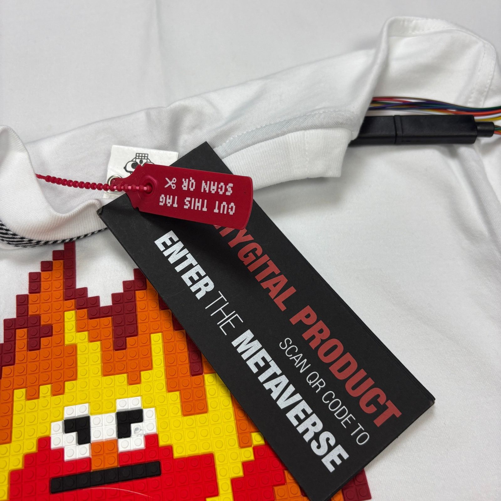 Mostly Heard Rarely Seen NWT Mostly Heard Rarely Seen 8-Bit On Fire Tee Shirt Elmo Size US M / EU 48-50 / 2 - 11 Thumbnail