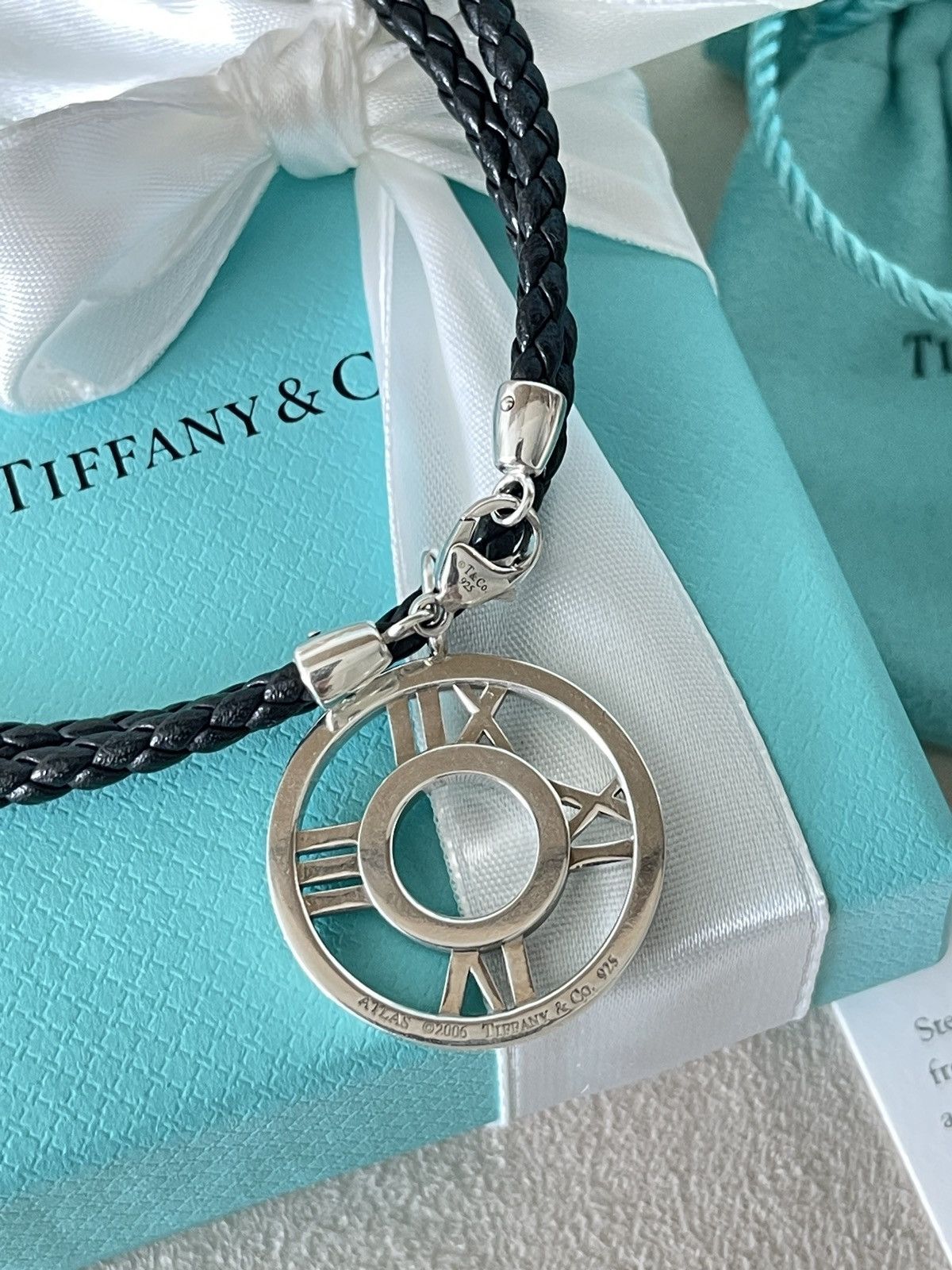 Tiffany & Co. Tiffany & Co. Atlas Circle Leather Necklace Unisex 19.5” Size ONE SIZE - 13 Thumbnail