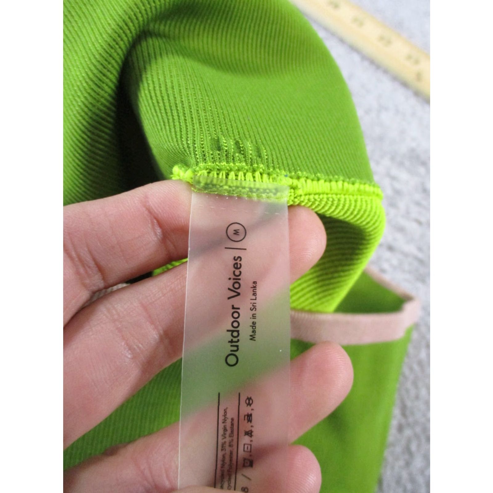 Outdoor Voices VINTAGE Outdoor Voices Leggings Women Medium Cropped Activewear Green Athleisure 90s Womens Size 32" / US 10 / IT 46 - 7 Thumbnail