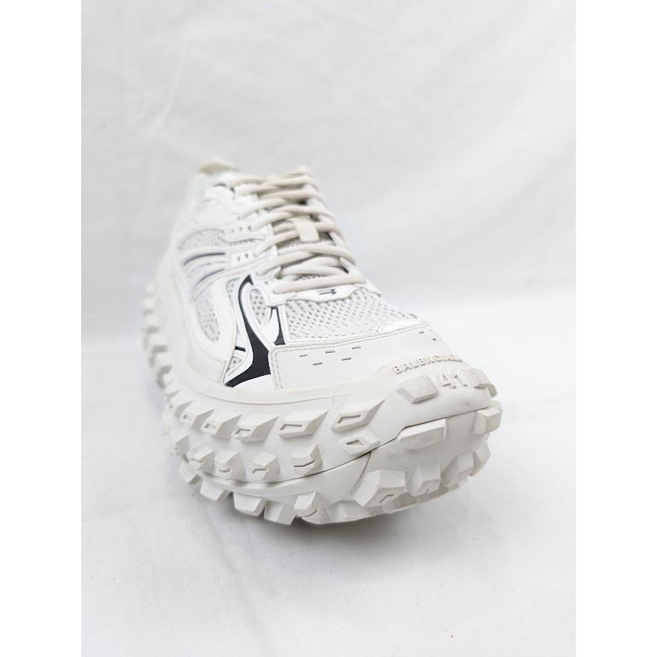 Balenciaga o1rshd1 Contrast Defender Bouncer in Eggshell/Black Size US 8 / EU 41 - 5 Thumbnail