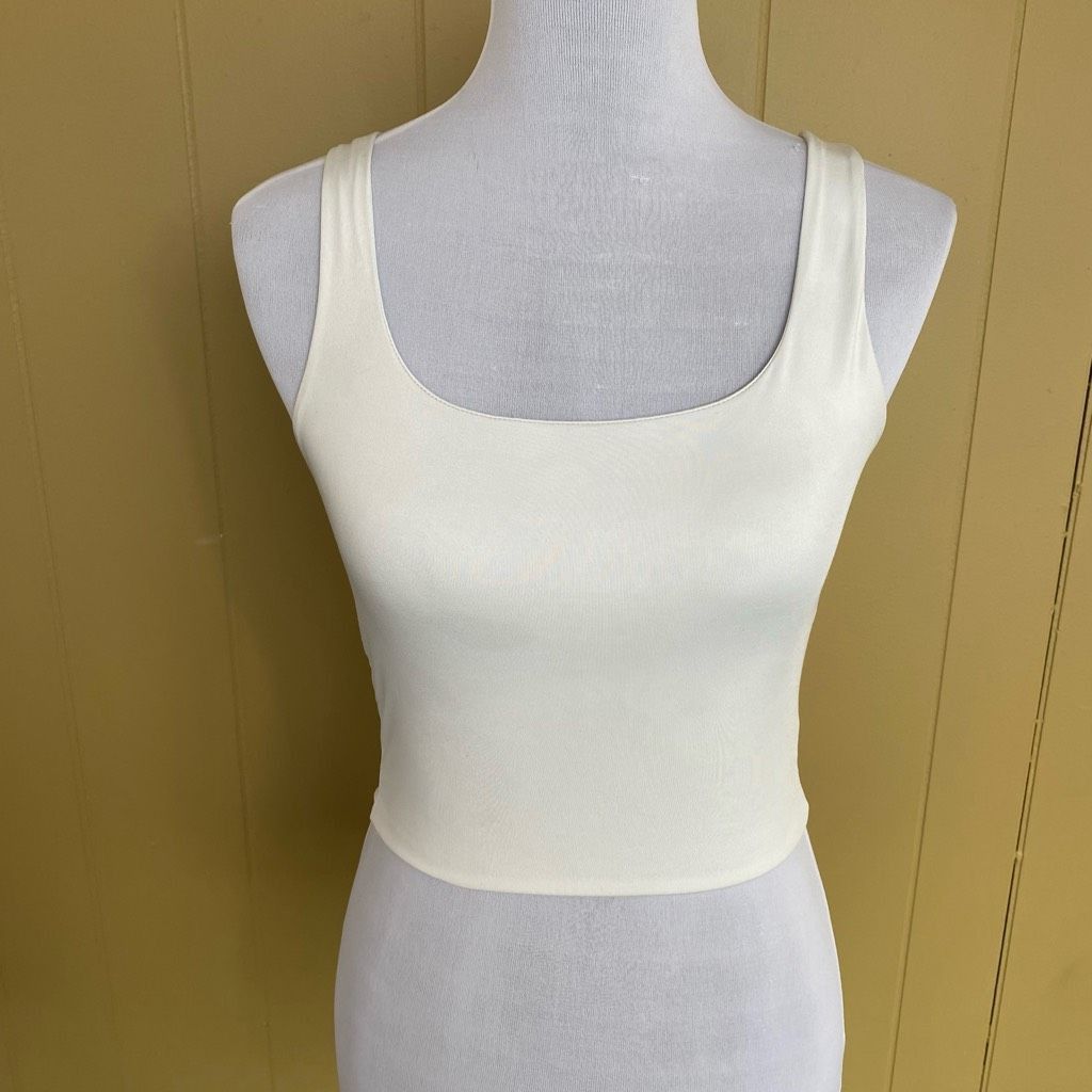 Other Women XS soft and smoothe crop scoopneck tank top white Size XS / US 0-2 / IT 36-38 - 1 Thumbnail