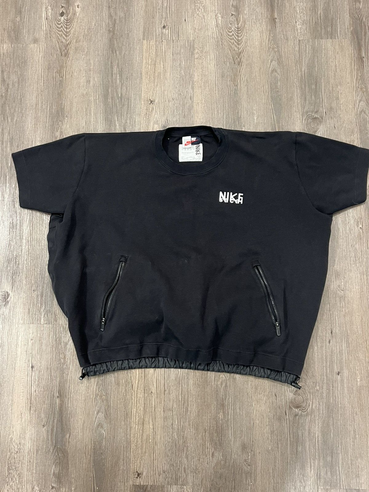 Nike sacai tee best sale