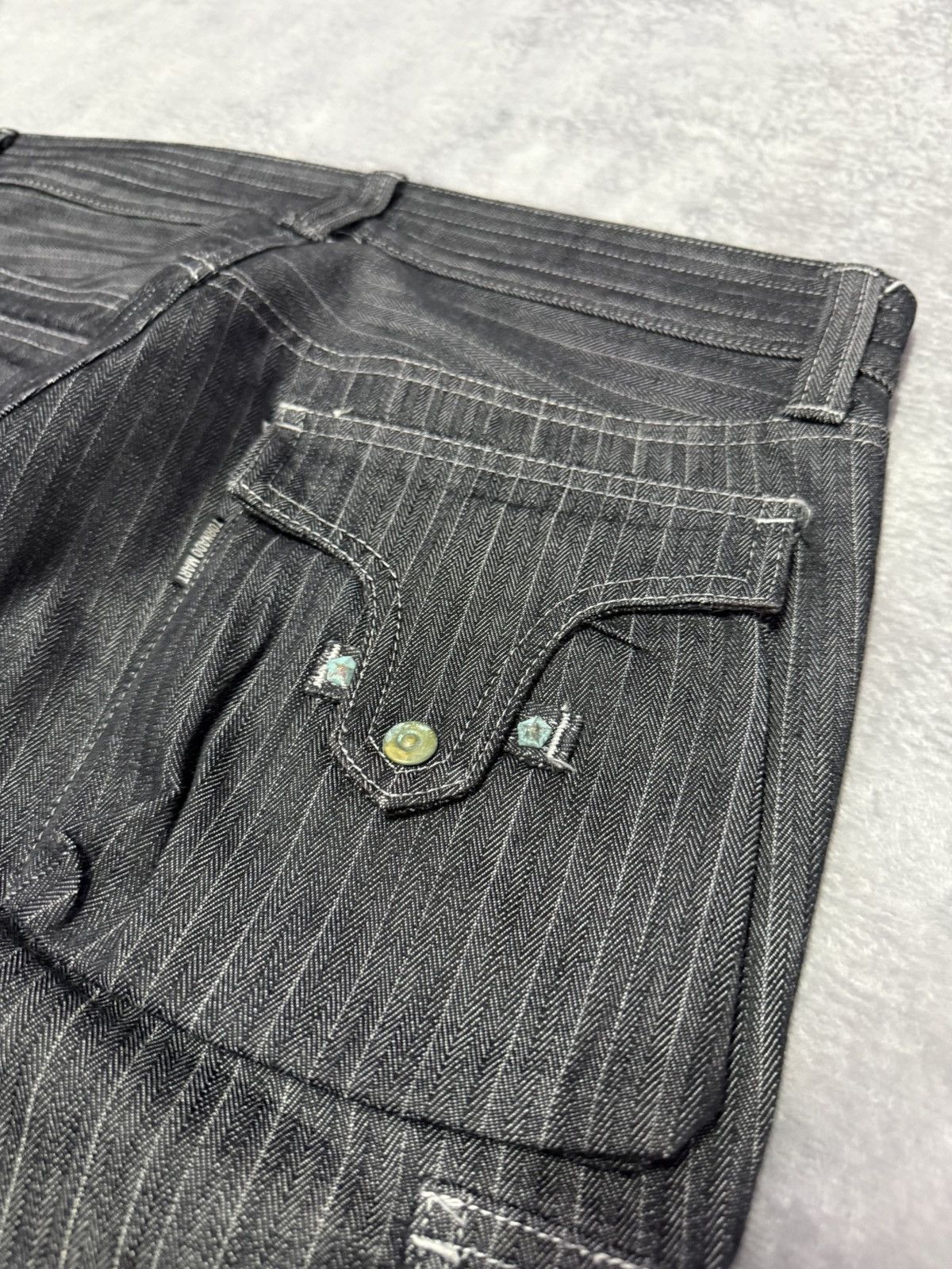 Tornado Mart Tornado Mart Japan Studded Herringbone Cargo Flared Jeans Size US 30 / EU 46 - 18 Thumbnail